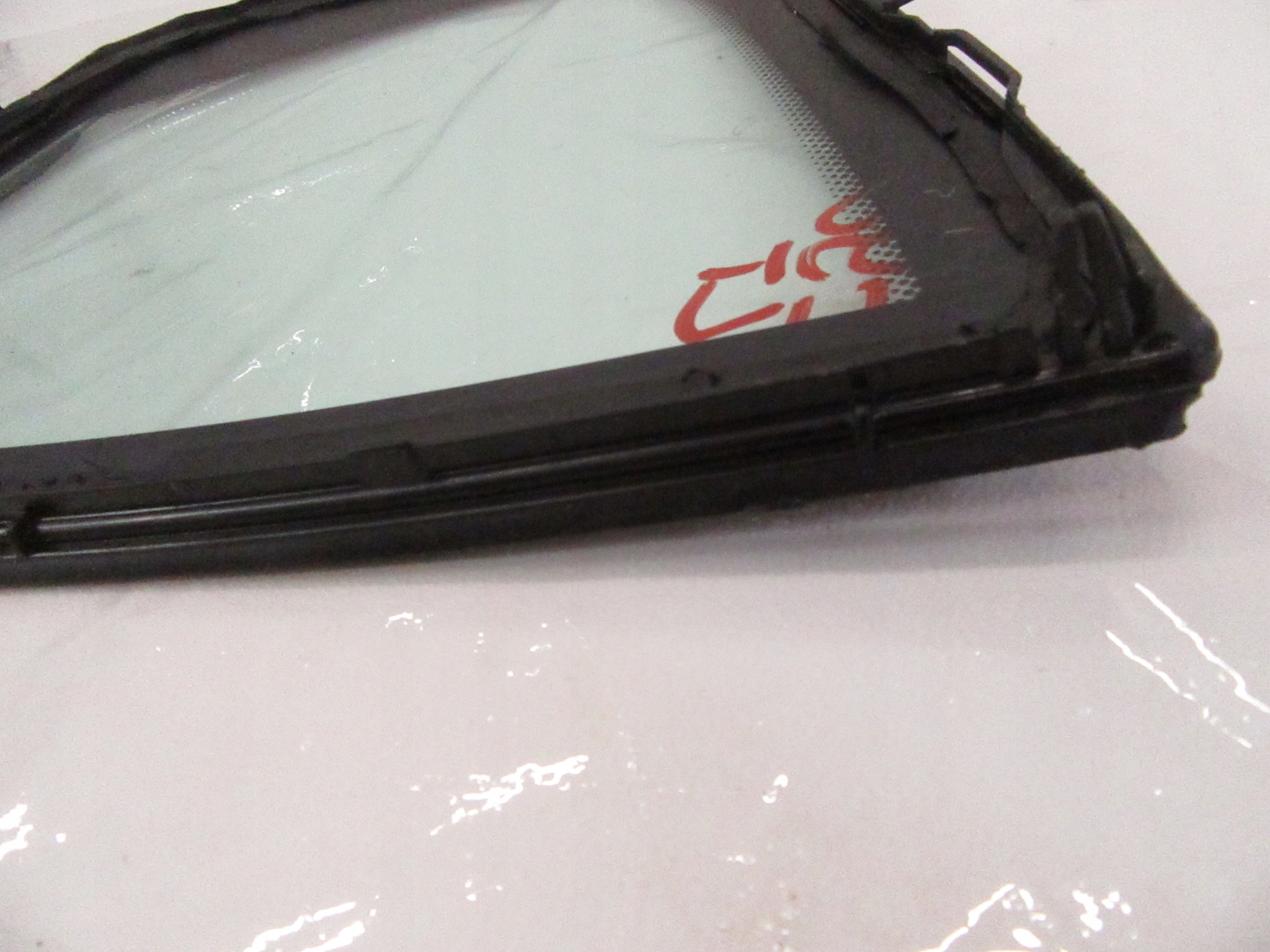 window left left rear part BMW e90 sedan AS2