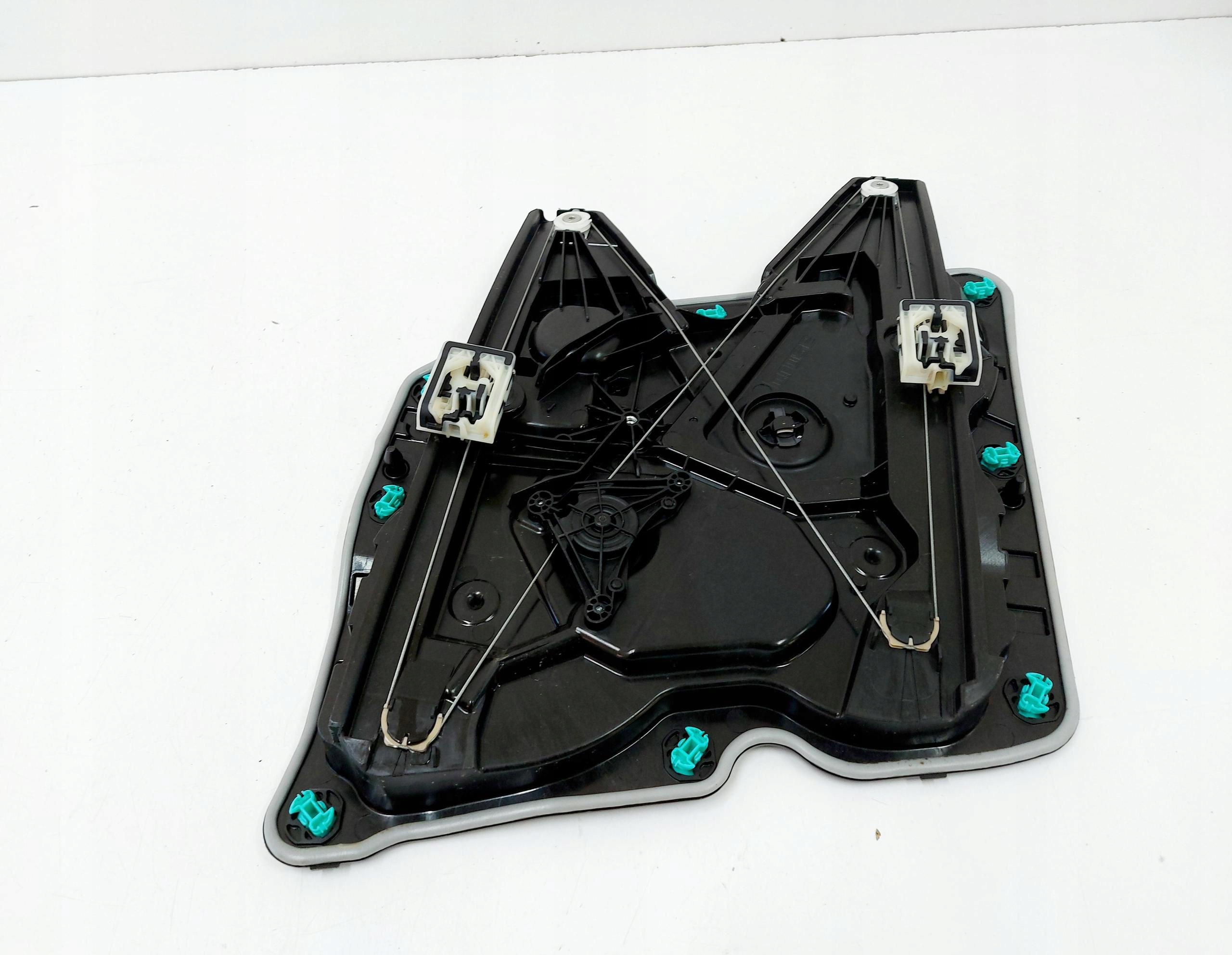 SKODA OCTAVIA IV 5E3 23r. Podnośnik mechanizm szyby lewy przód 5E3837655A Producent części Skoda OE