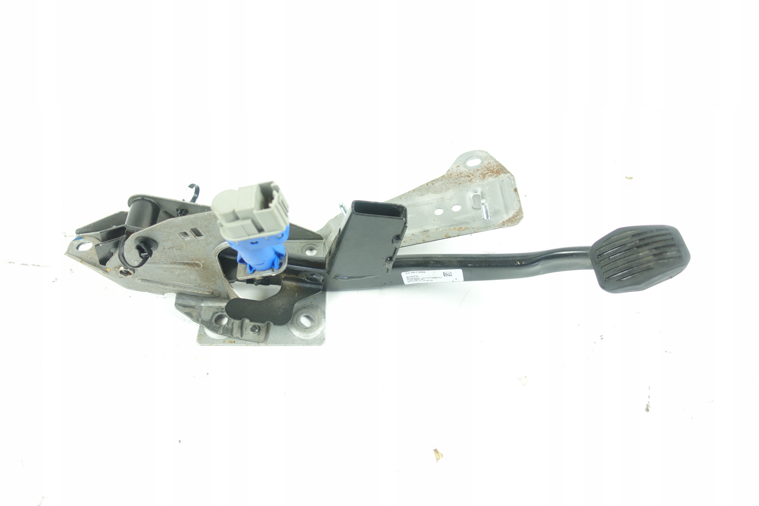VOLVO V40 II педаль тормоза 31381466