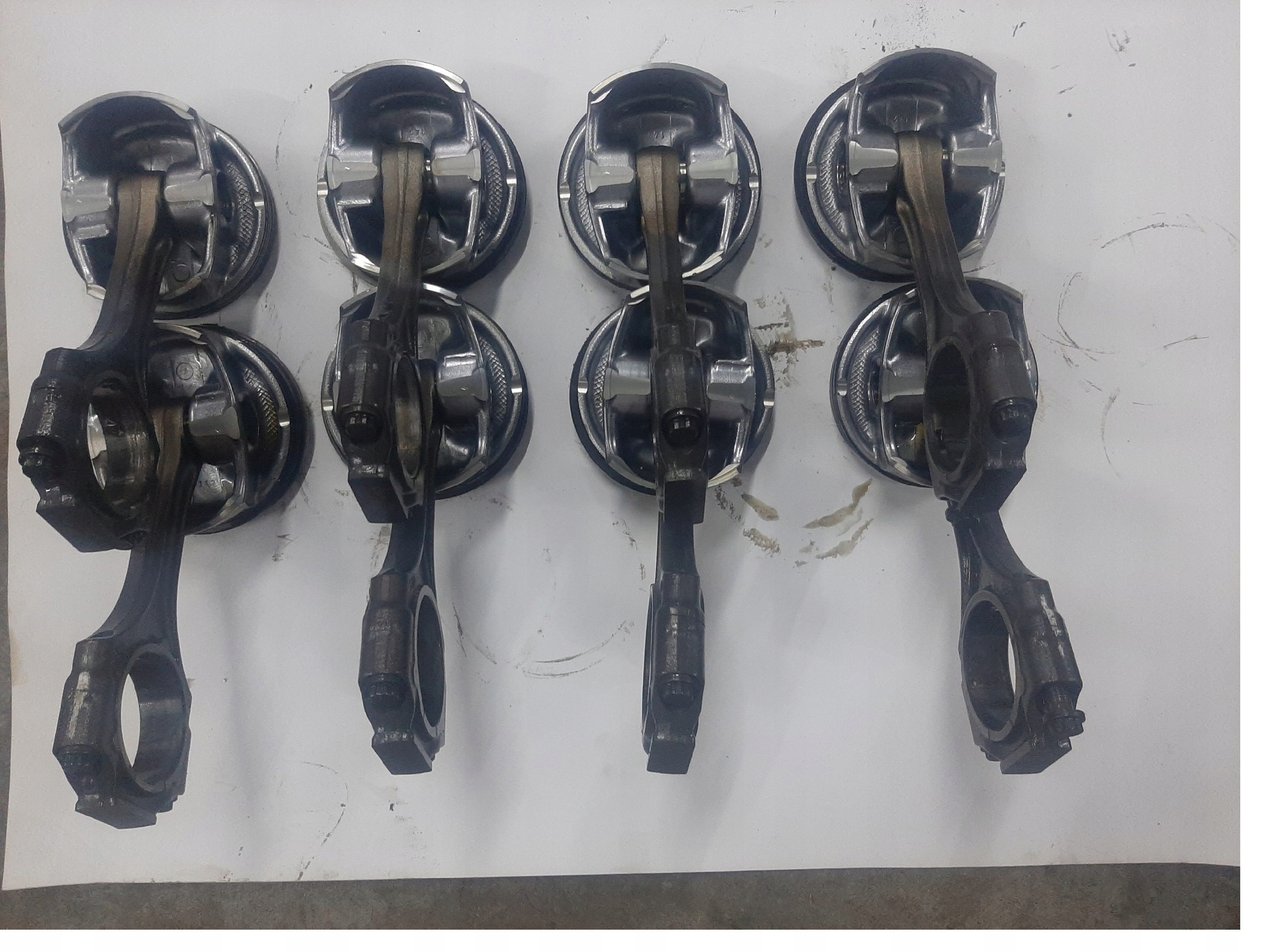 Поршень MERCEDES M156 6,3 AMG