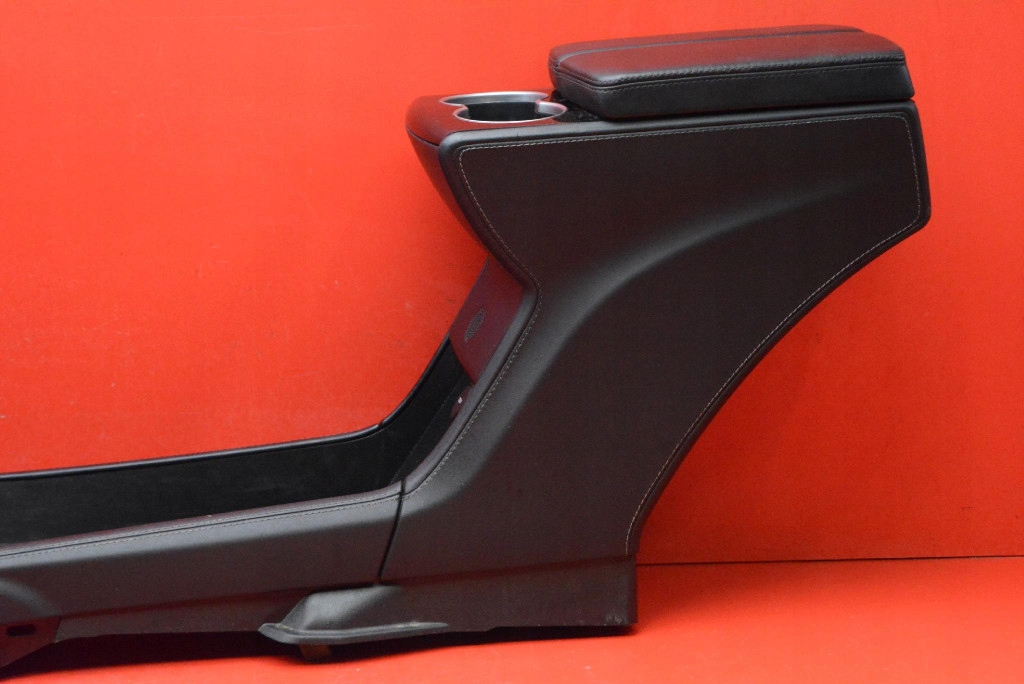 TUNEL central armrest EU TESLA MODEL S LIFT 16-21