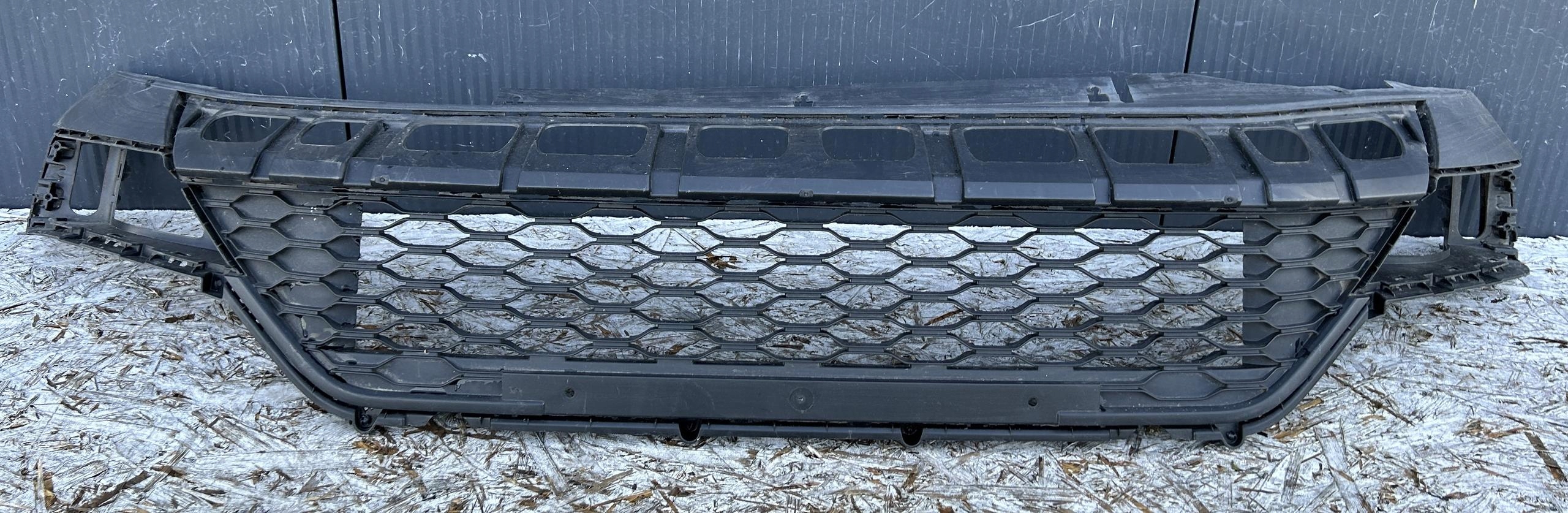 SPOILER grid of a bumper front VW T-ROC 2GA 17- 2GA805903D