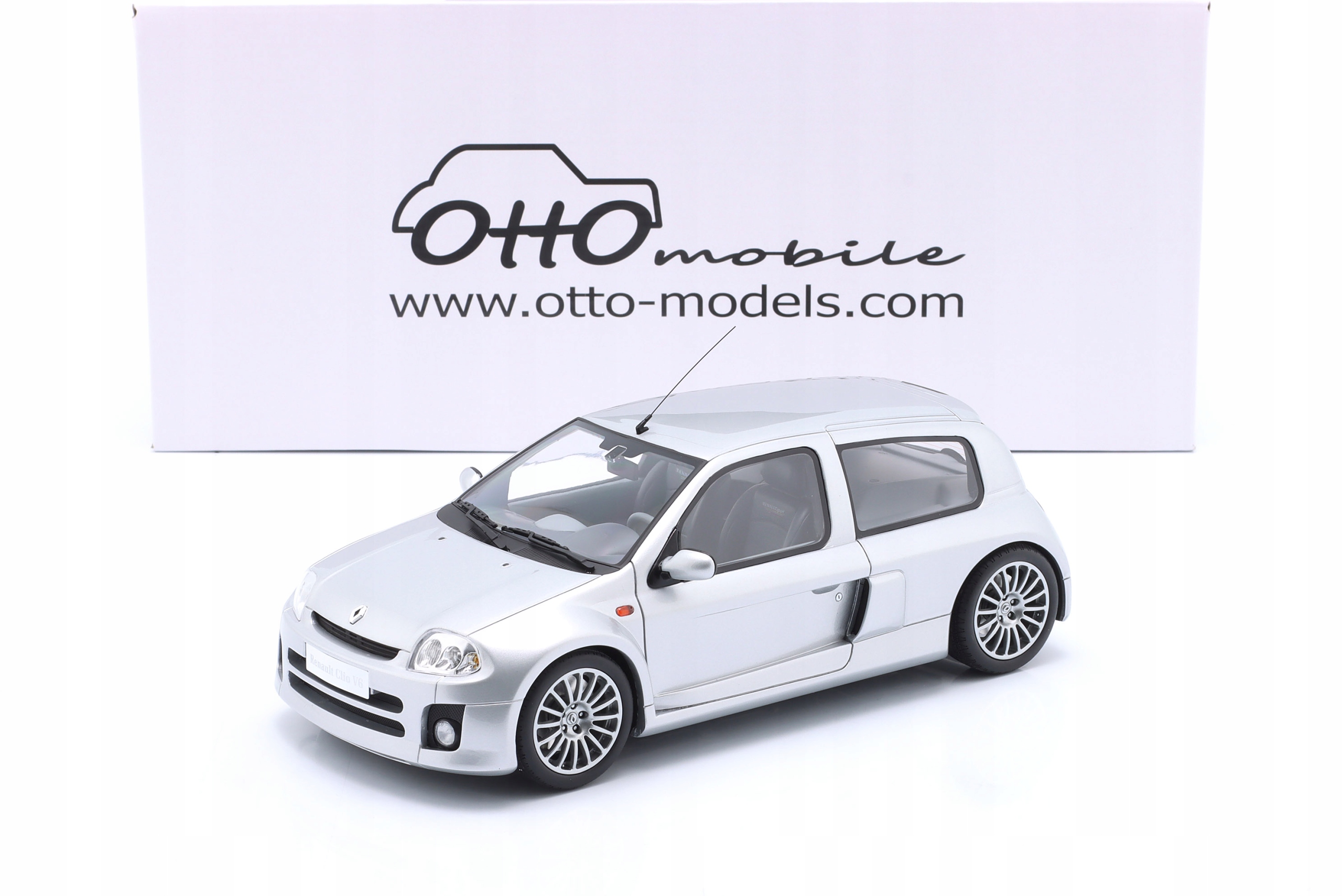 Otto Renault Clio Sport V6 Fáze I 2001 Stříbrná LE1/2000 1:18