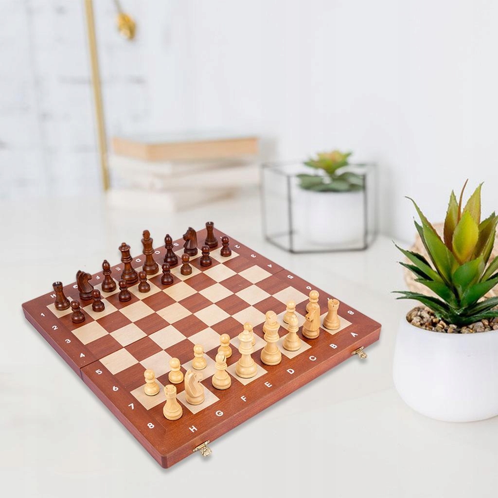 Portable Foldable Wooden Chess Set Size M Wiek gracza 18+