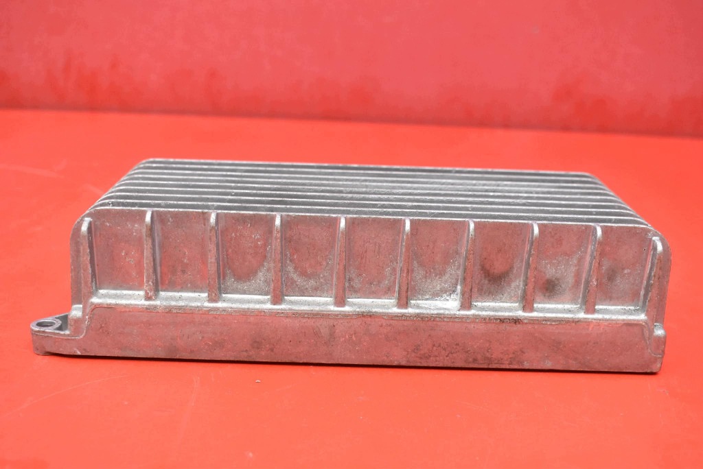 amplifier RADIA 8T0035223Q AUDI A4 B8 07-11
