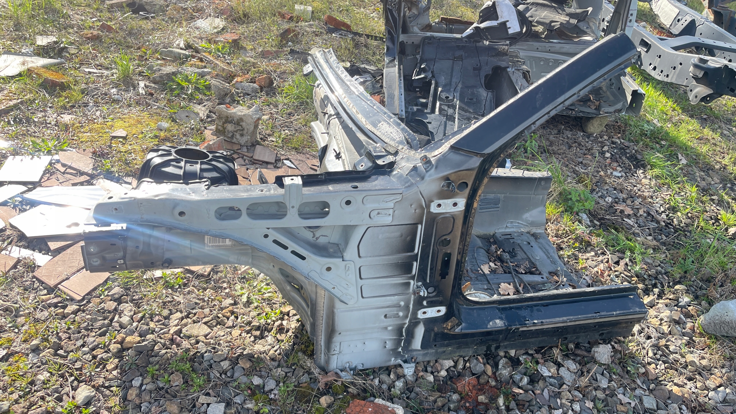 CHEVROLET CAMARO VI 16- ĆWIARTKA PODŁUŻNICA LEWA PRZÓD KIELICH