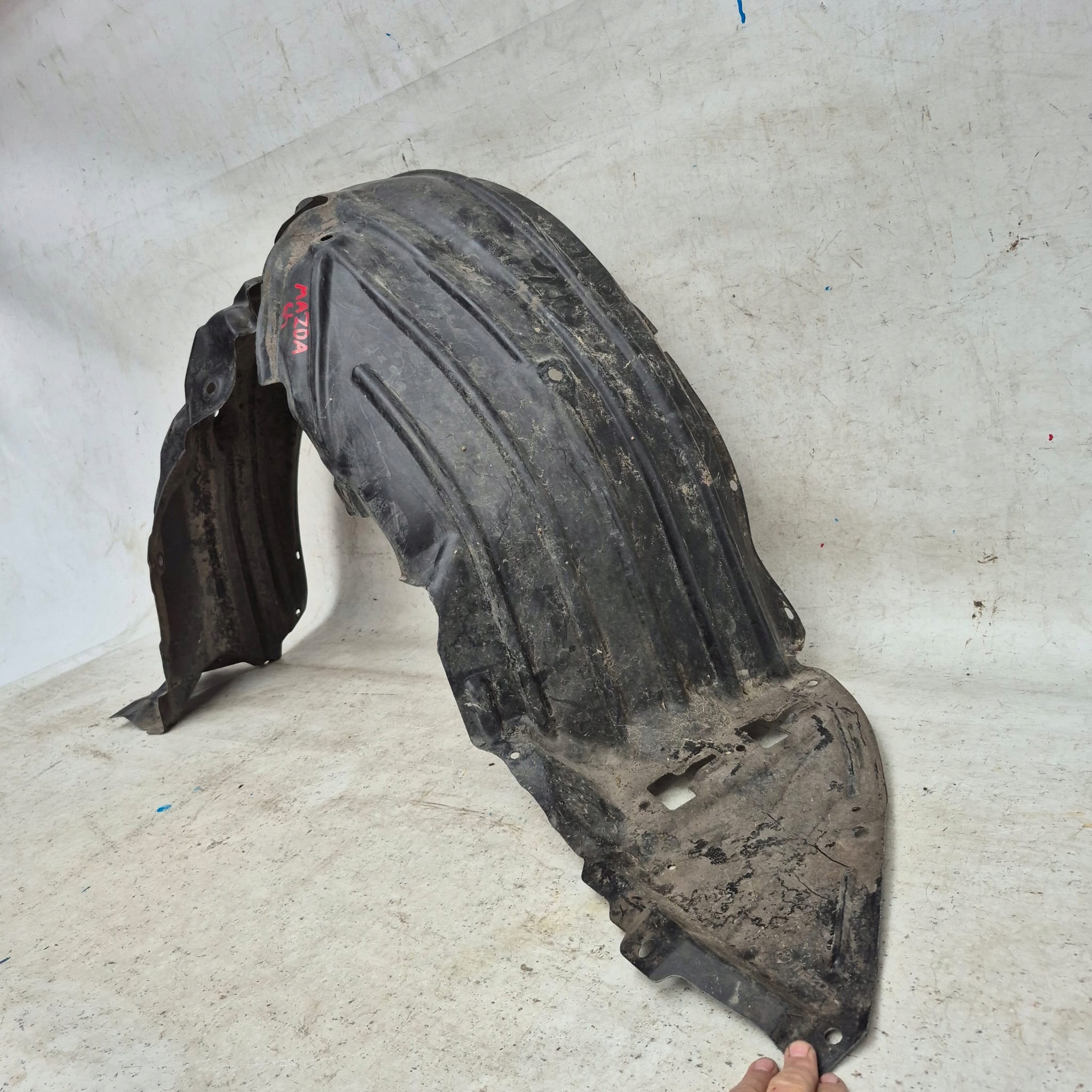MAZDA 3 III 13-18 mudguard front front left