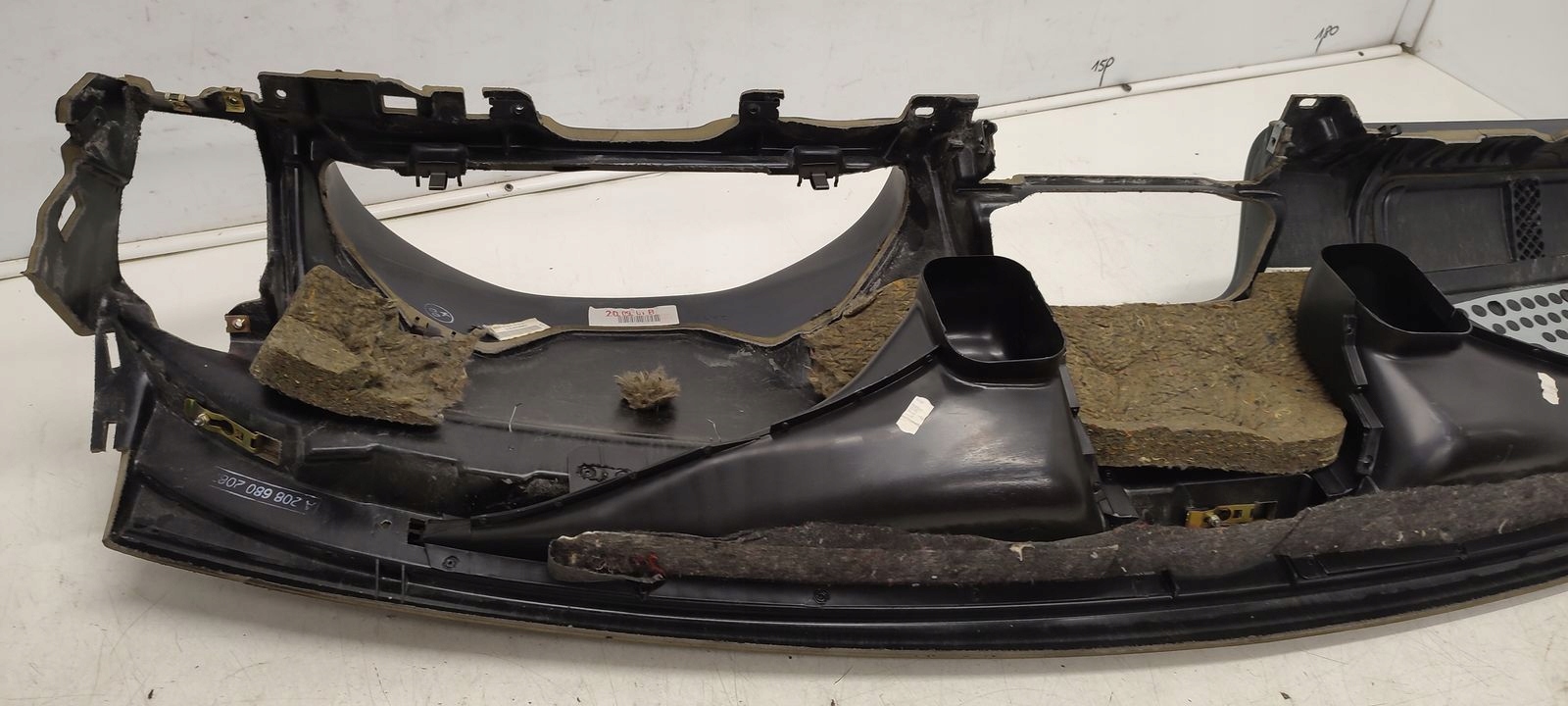 dashboard console tension belts Mercedes W208 2,0 compressor;