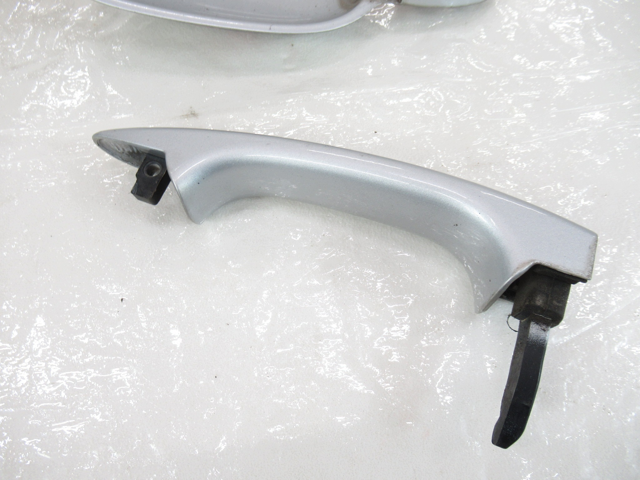 handle exterior left left front BMW e60 e61 EUROPA Titansilber 354