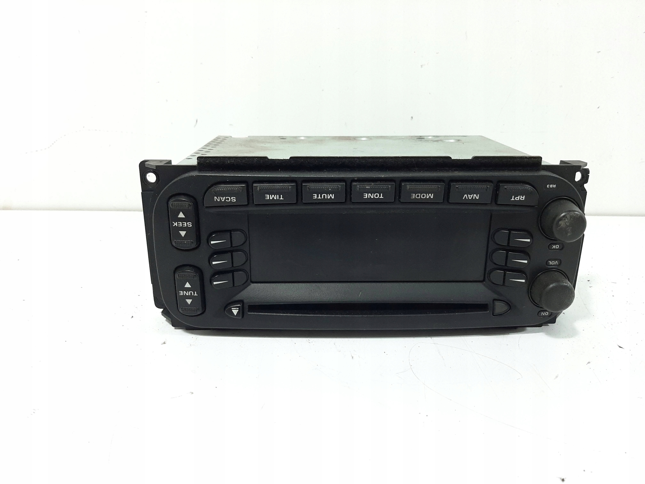 КРАЙСЛЕР00m 3.5 V64v4r РАДИО CD НАВИГАТОР БЕККЕР Be6802