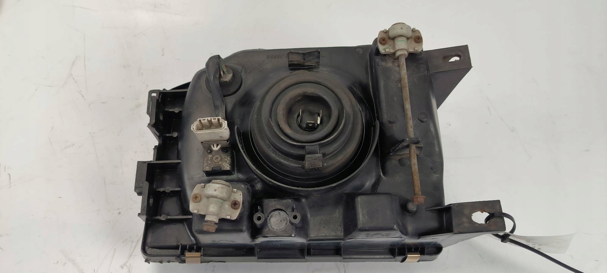 light right front MITSHUBISHI PAJERO