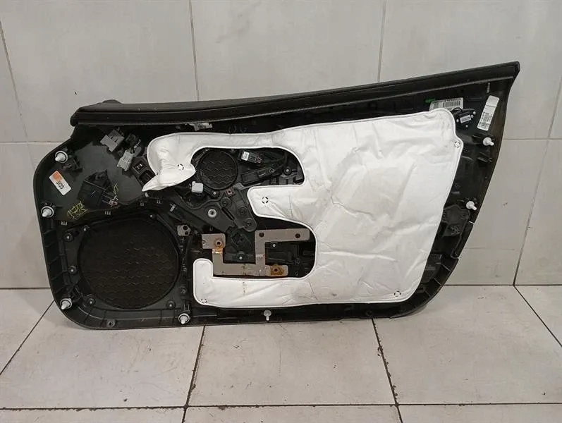 Chevrolet CORVETTE C7 84586693 панель -
