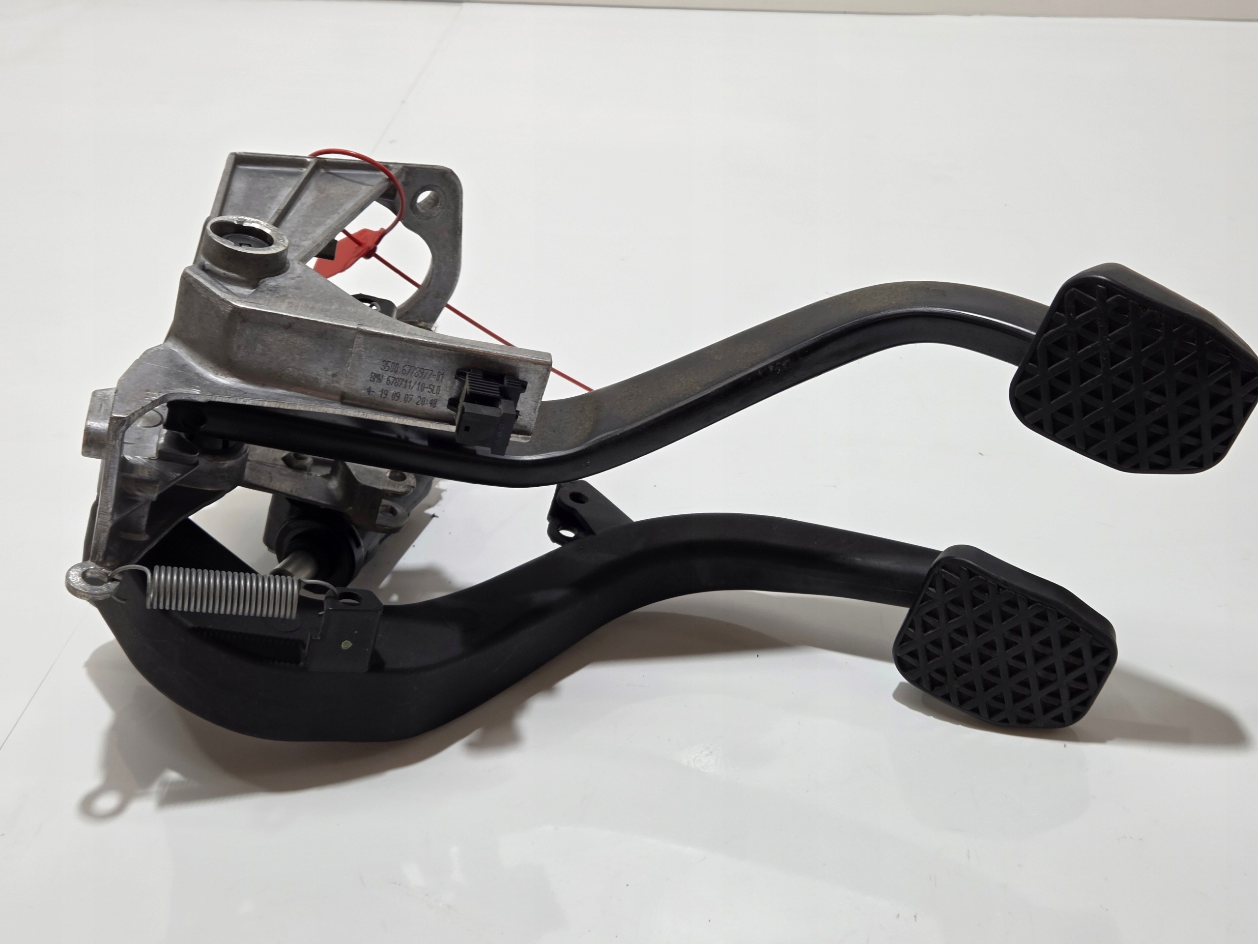 PEDAL kočnice kvačila BMW E87 EUROPA 6761310