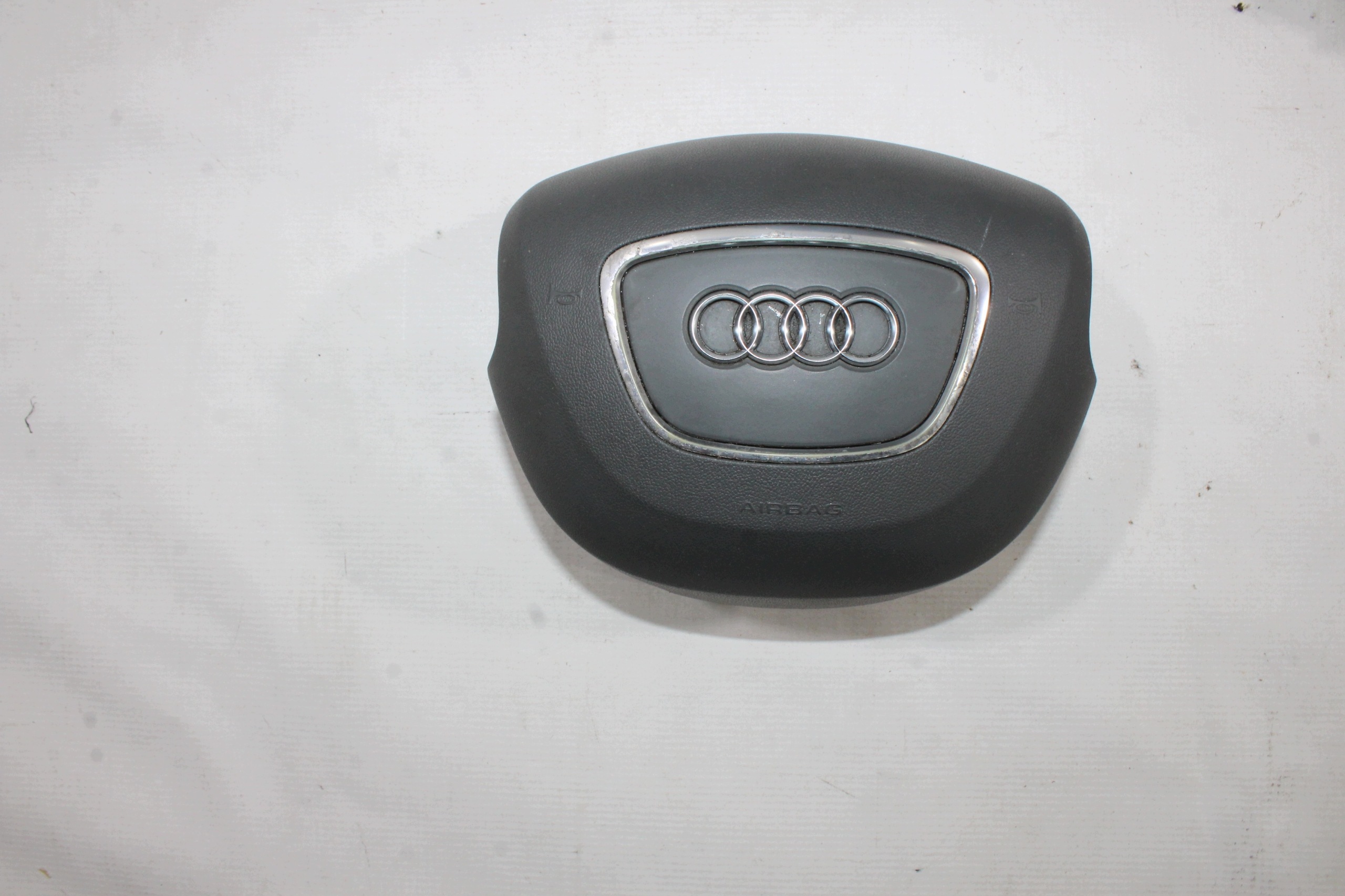 Audi A6 C7 4G console dashboard instrument panel original airbag tension belts original