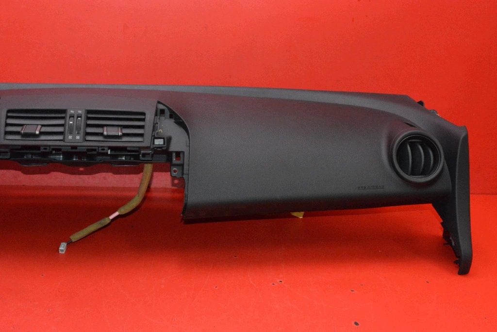dashboard instrument panel console cockpit airbag EU TOYOTA RAV4 3 III 2-LIFT 10-13
