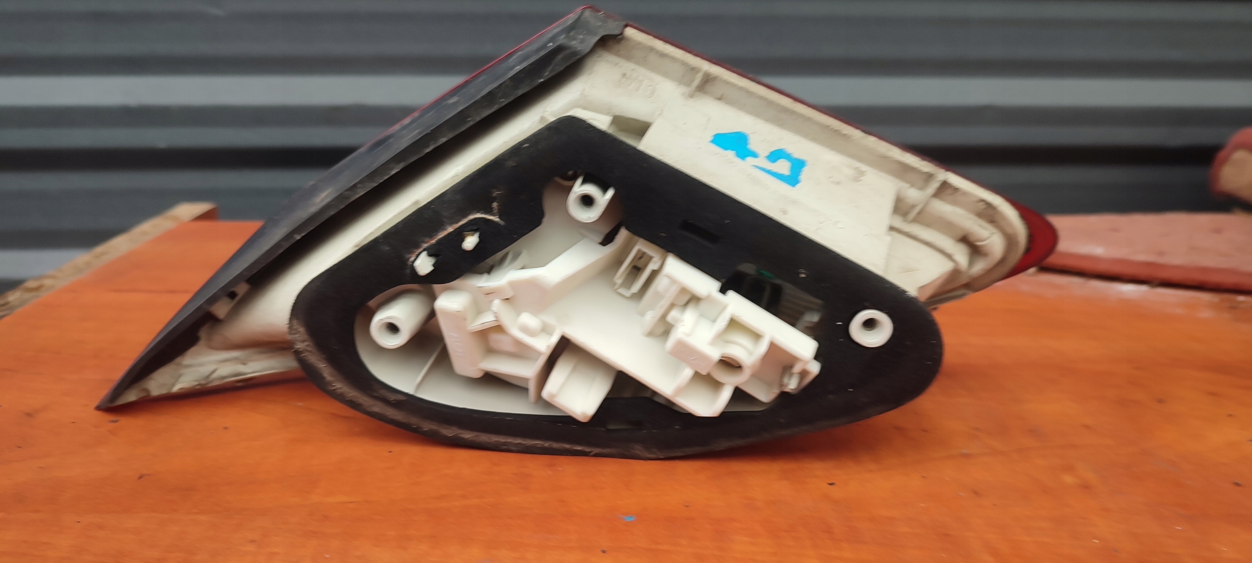 light left rear W KLAPIE OPEL ASTRA J HB anglik