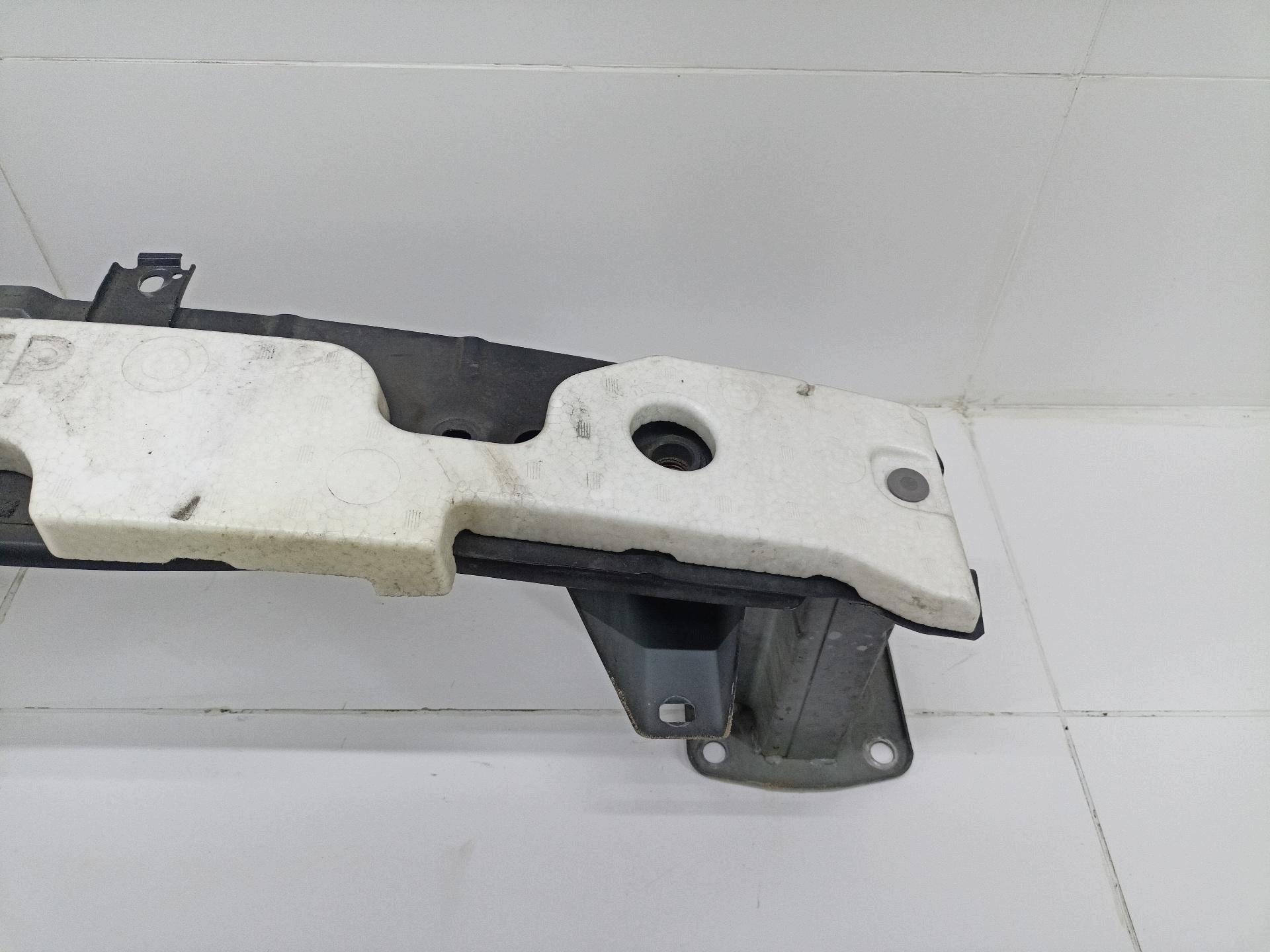 sider pillar of a bumper front Mazda 6 3 2014