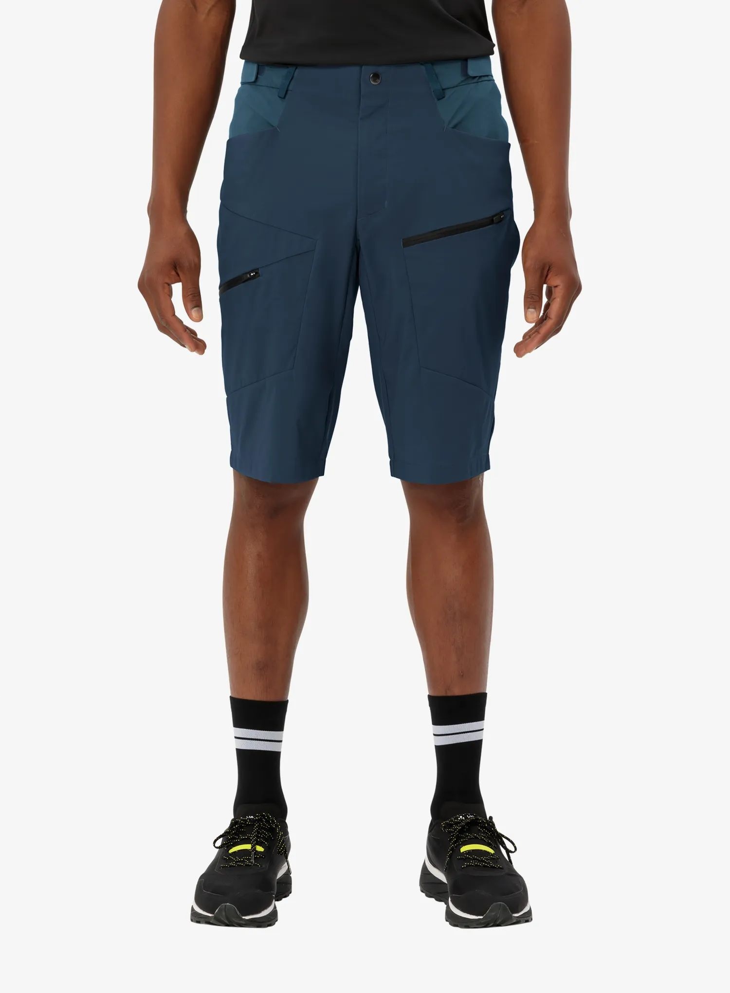 Kraťasy kraťasy Vaude Tekoa Shorts III dark sea 50 (M)