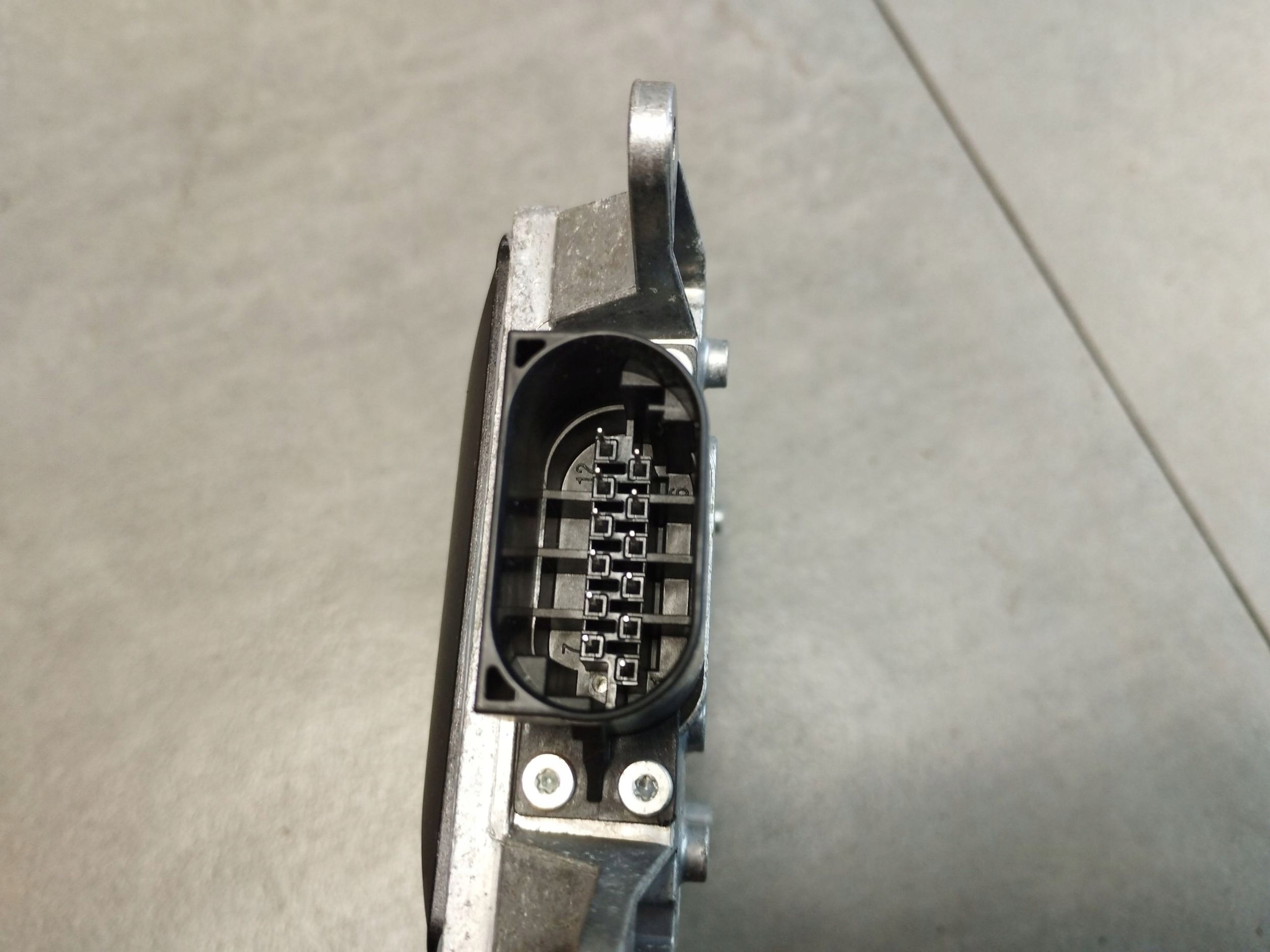 Audi A8 S8 D4 4H ASYSTENT changes supports 4H0907566F