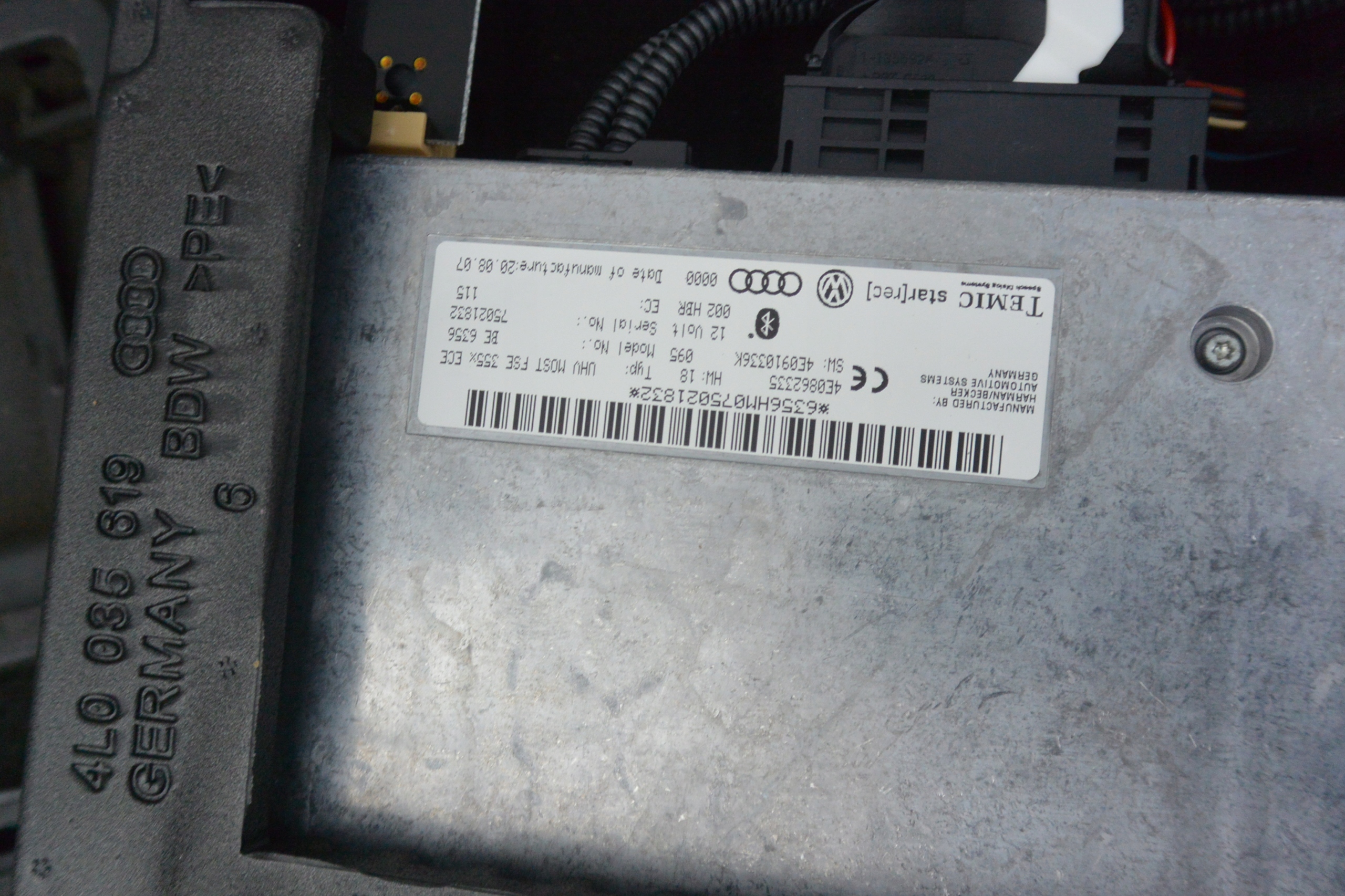 module BLUETOOTH amplifier AUDI Q7 4L VW TOUAREG 7L A6 C6