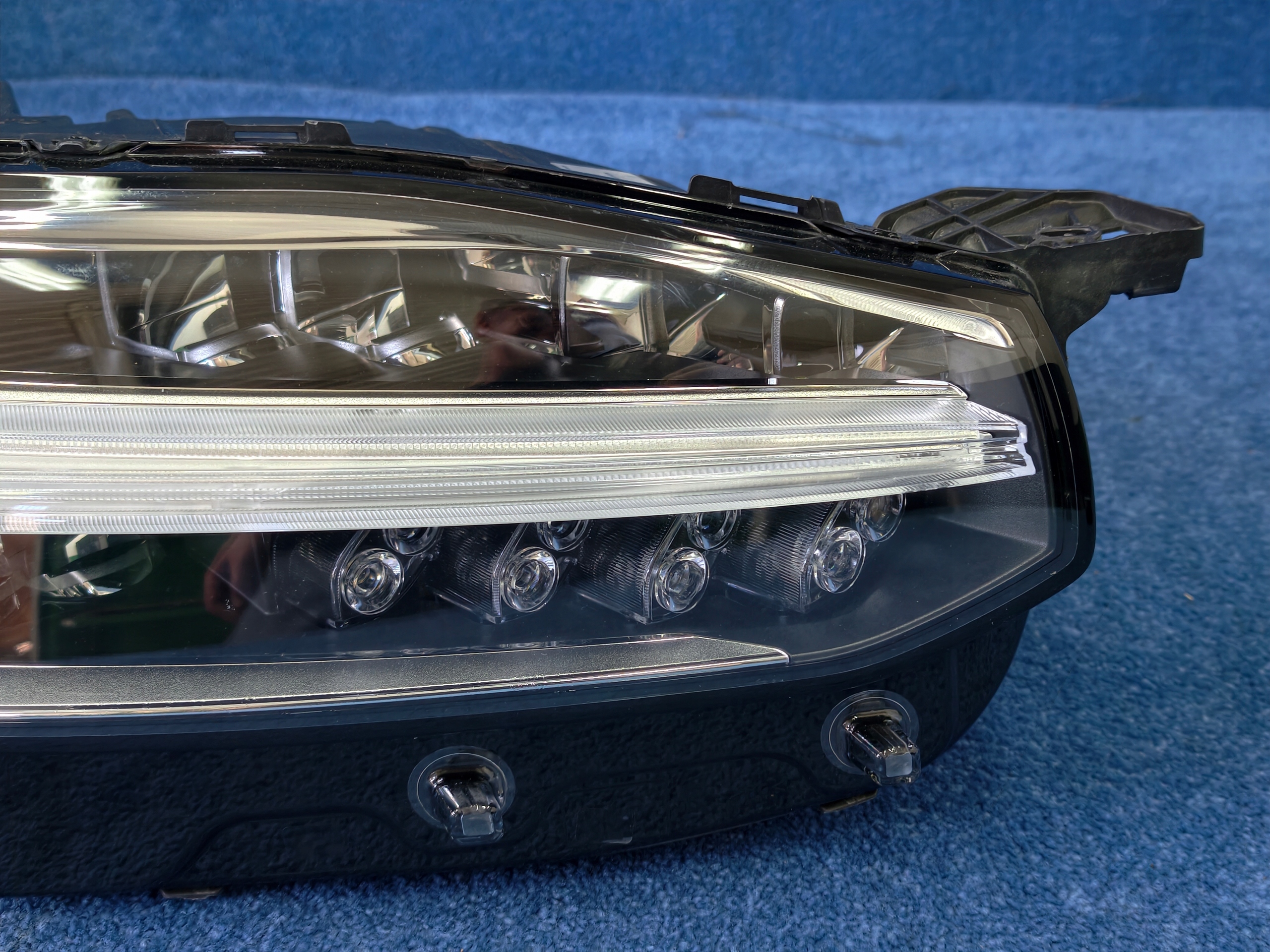 VOLVO XC90 II LIFT 19- REFLEKTOR right light left FULL LED 32420460 OPIS!
