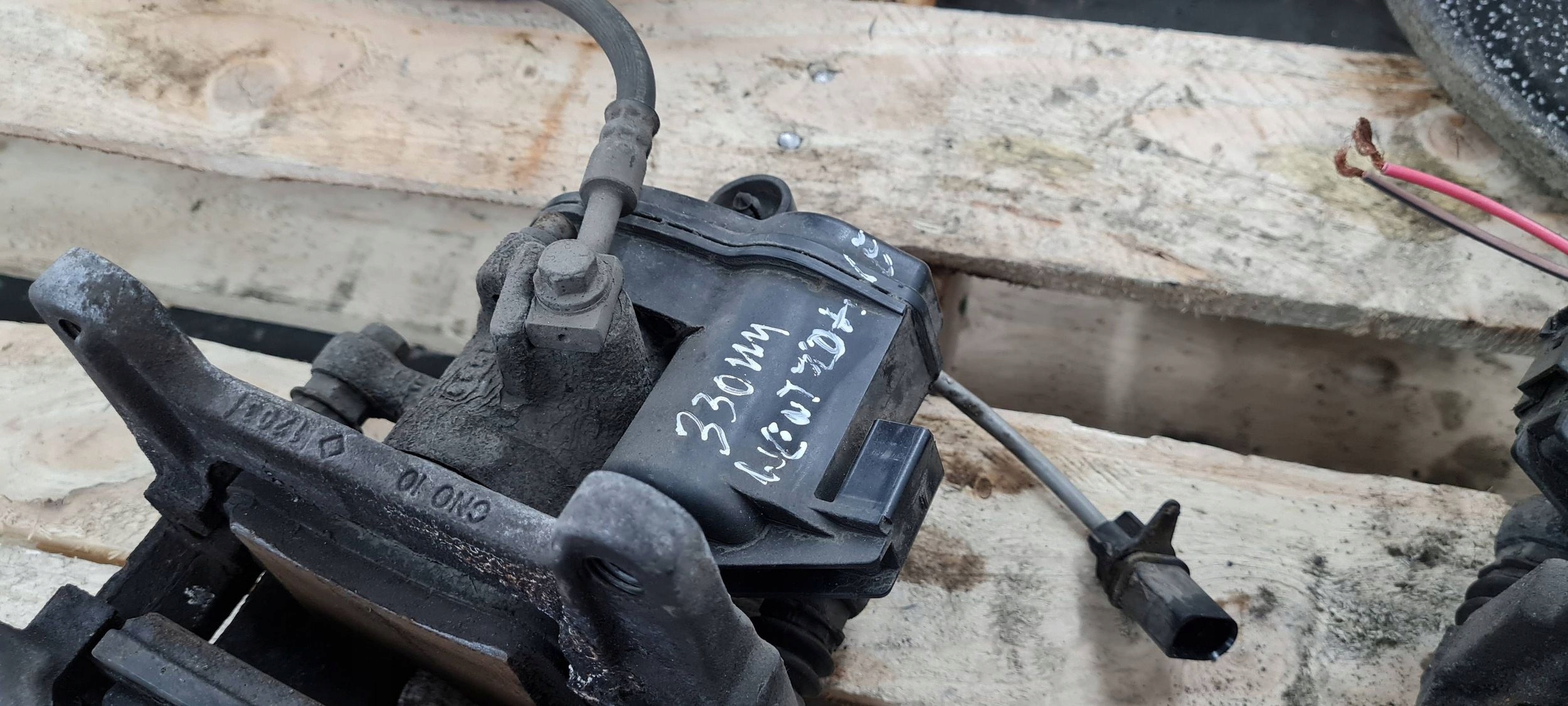 A6 C8 4K caliper calipers rear part rear. 330MM 2 SZTUKI running board A7 4K A4 B9 8W A5
