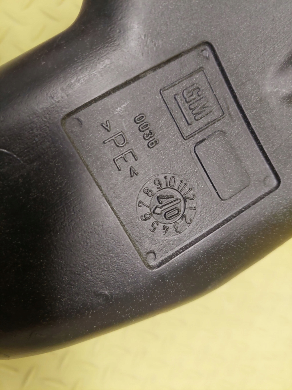 OPEL ASTRA H 1.8 16V washer fluid tank