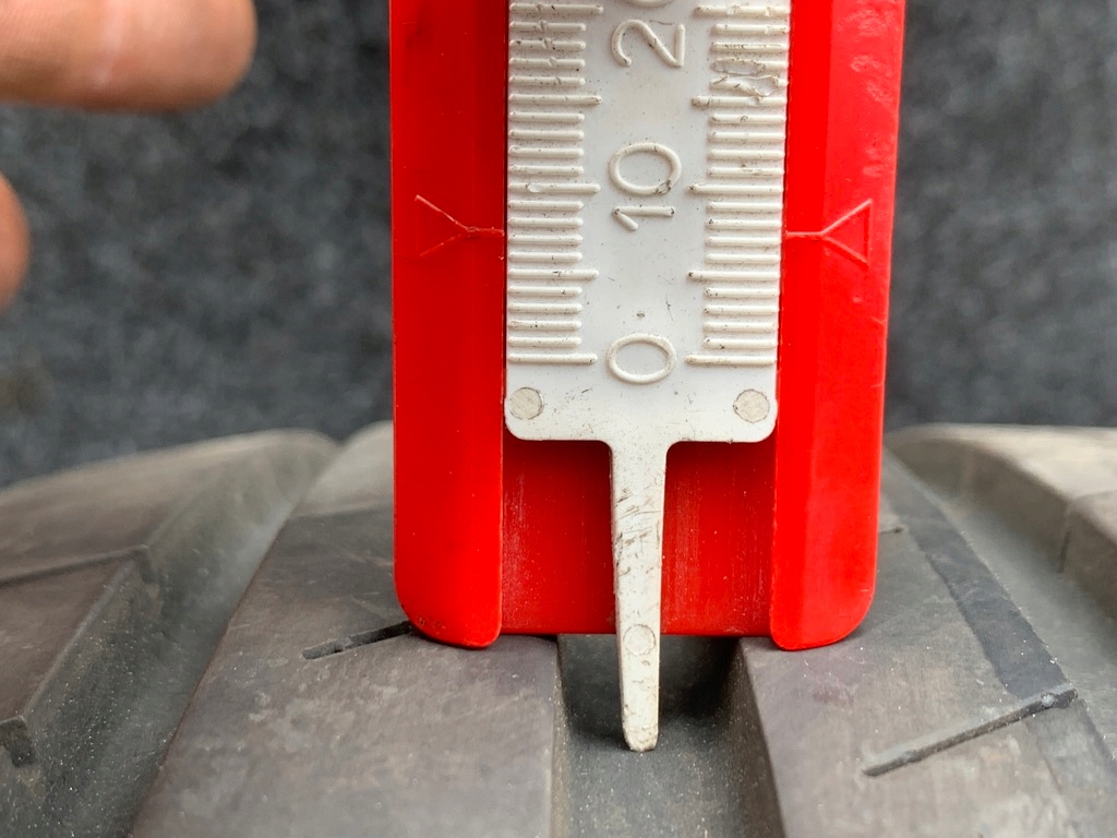 GOODYEAR EFFICIENT GRIP PERF 225/55R17 2020 7,5mm Rok produkcji 2020