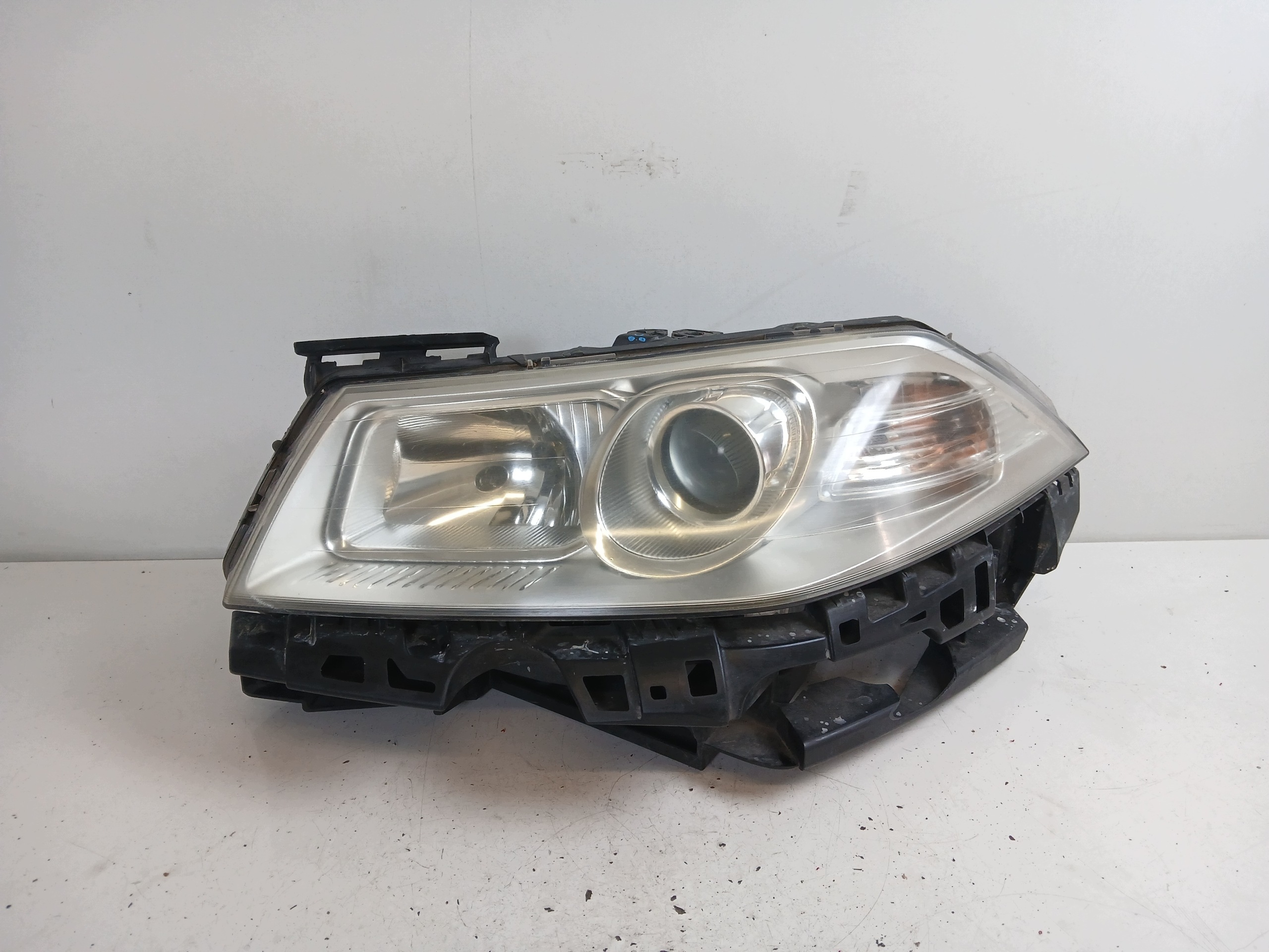 RENAULT MEGANE II LIFT light left front lens 8200412741E