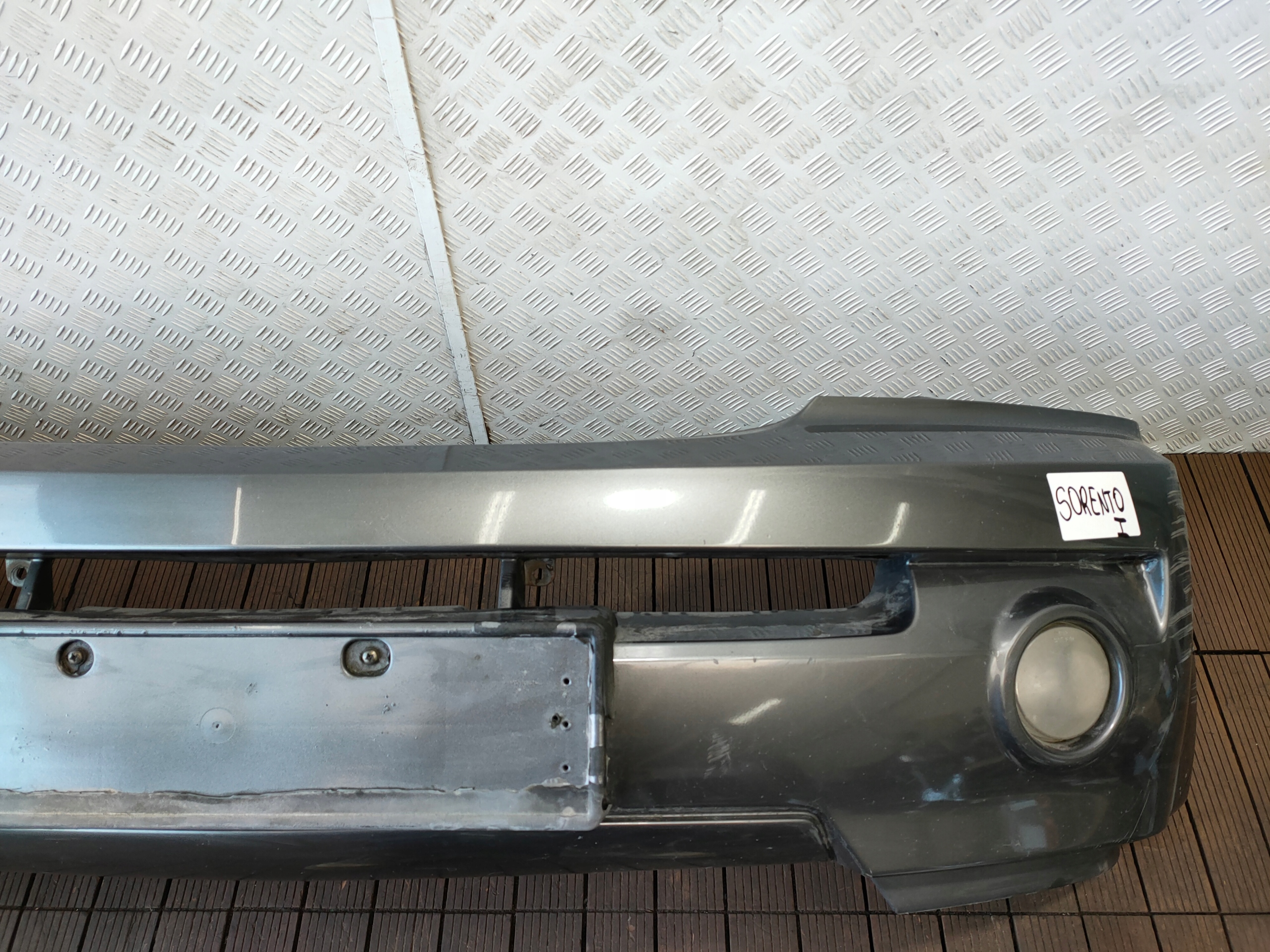 KIA SORENTO and 03-09 front bumper front fog lights OE