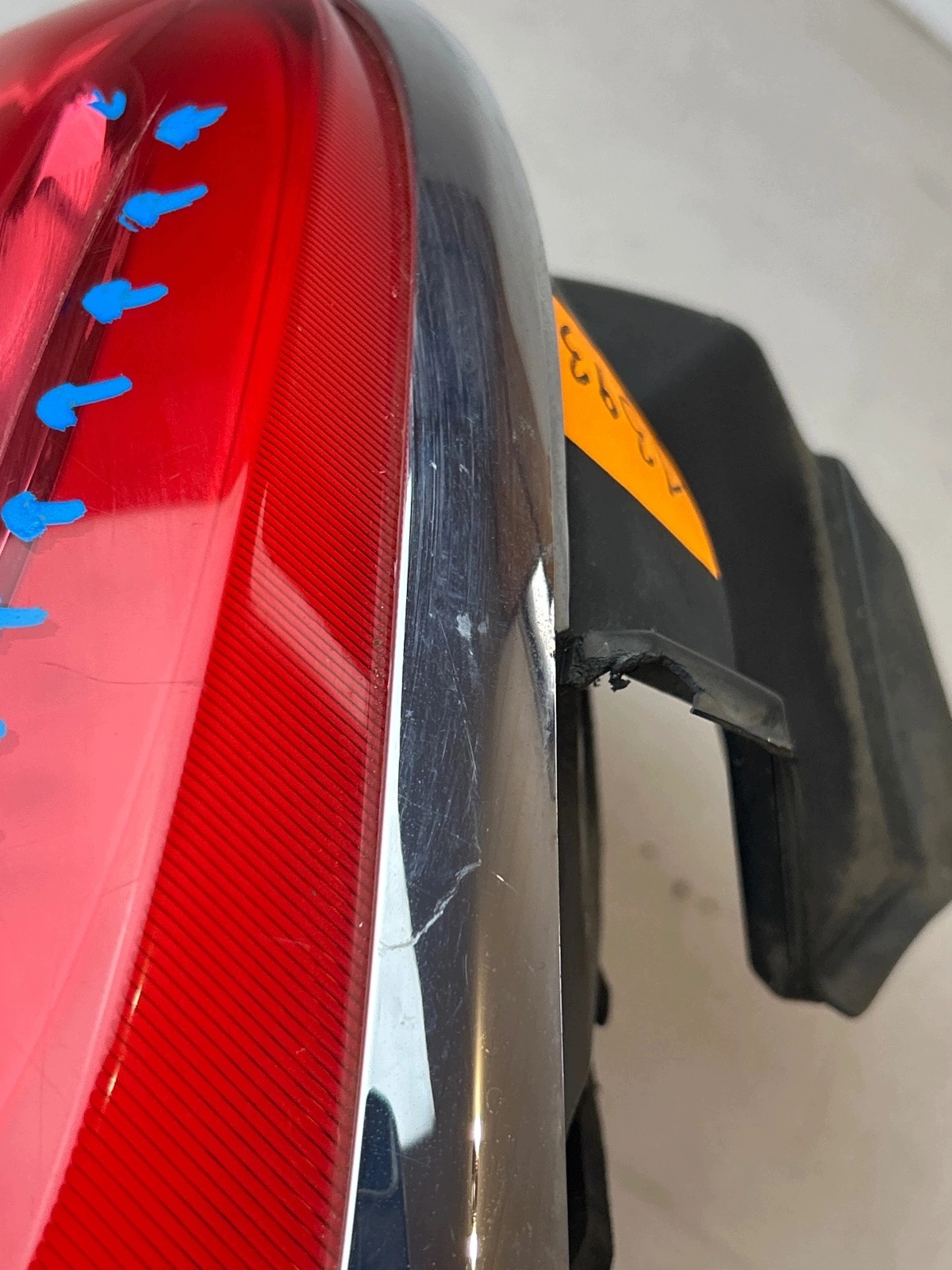feu arrière arrière droit Fiat 500L