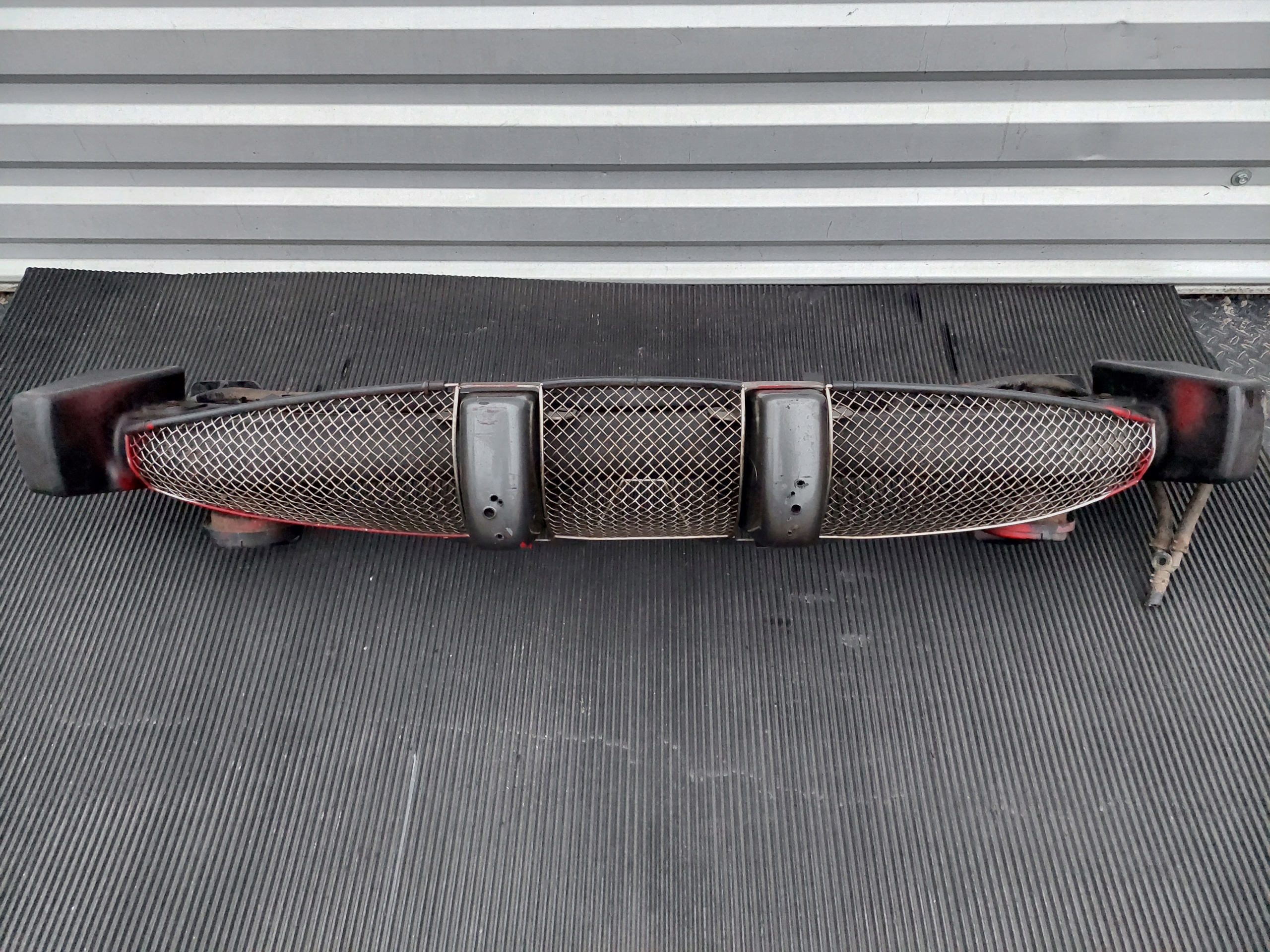 GRILL ATRAPA KRATKA BELKA ZDERZAKA PRZOD PRZEDNIA JAGUAR XK XKR XK8 X100