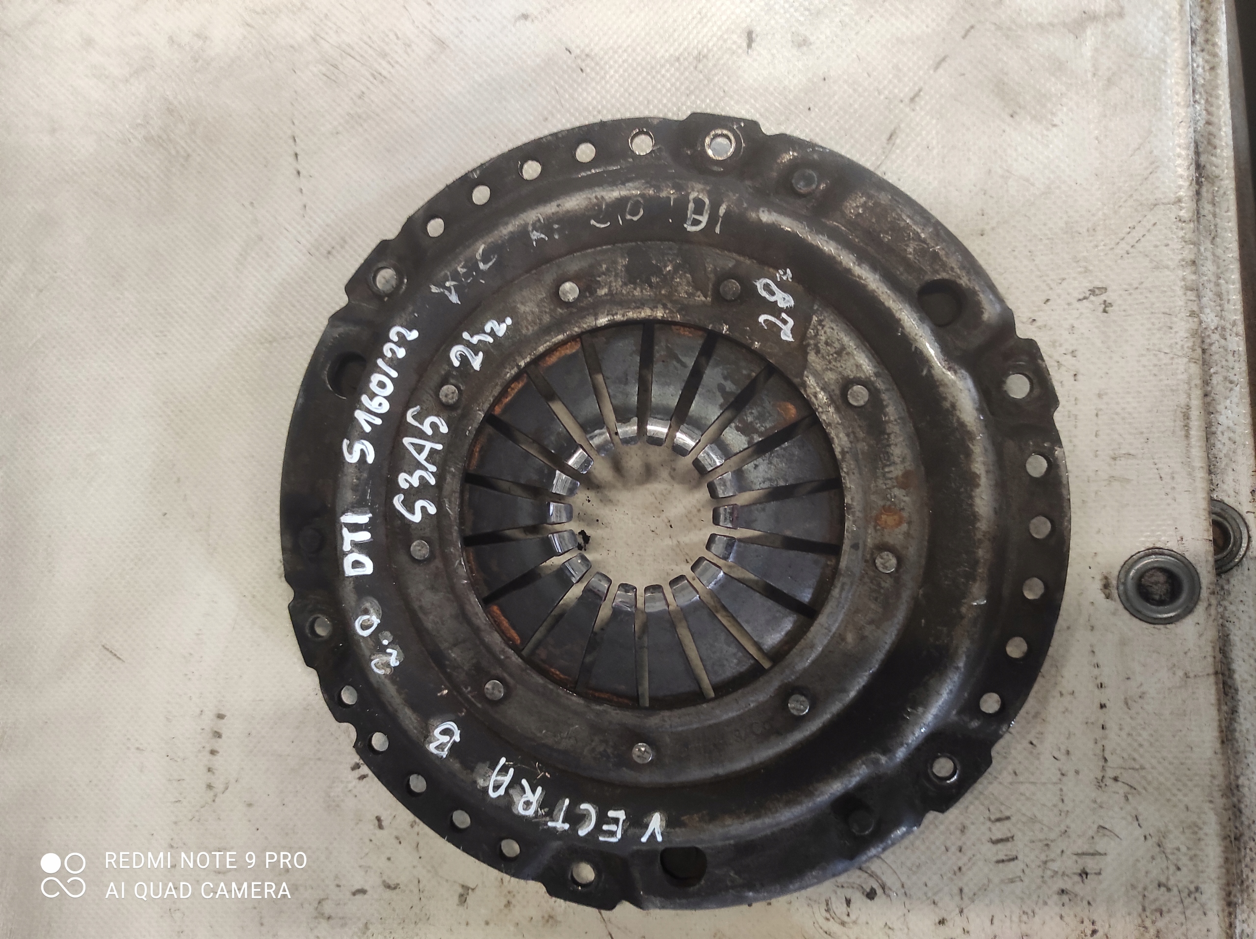 Disque + de pression Opel Vectra B 2.0 DTI