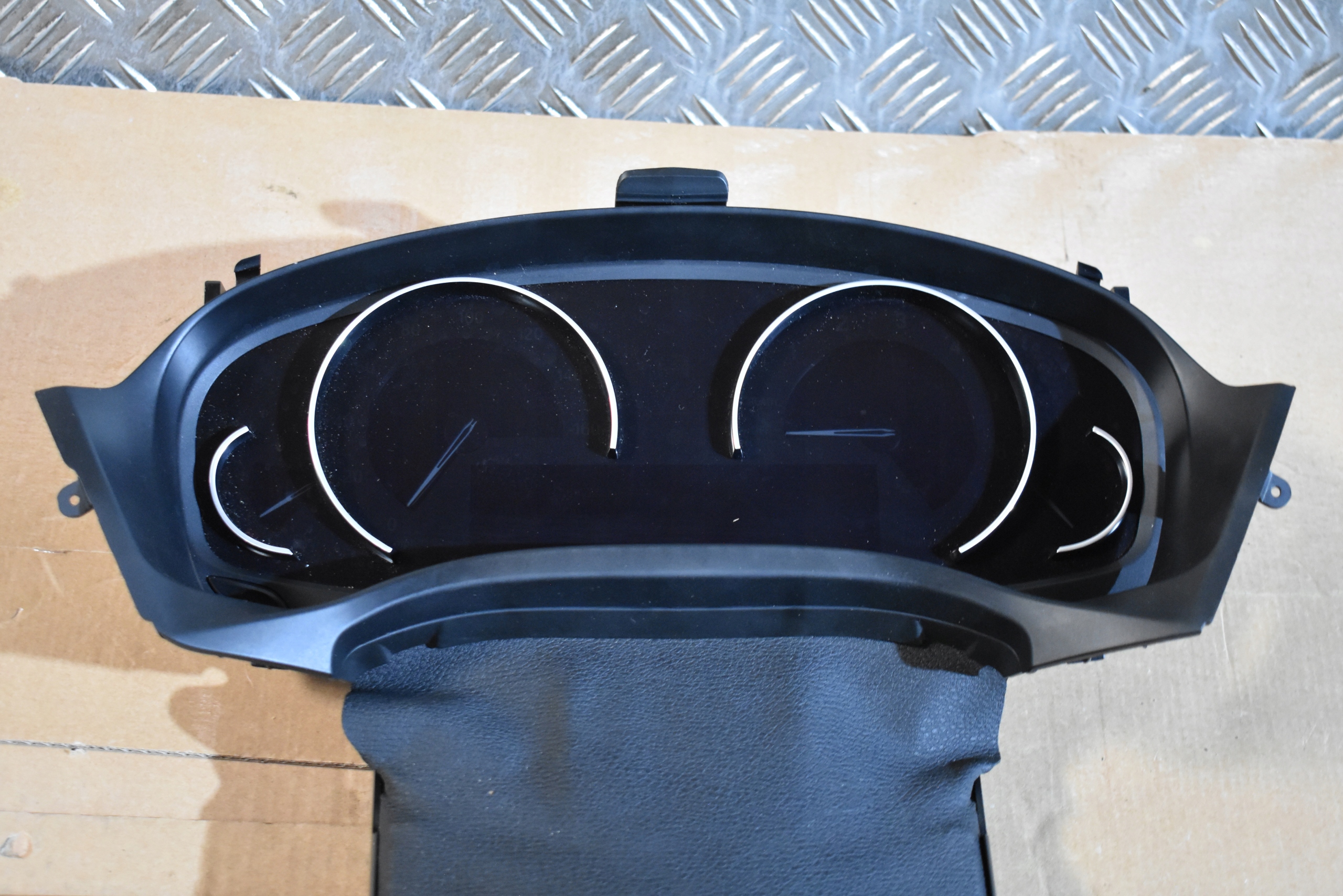 IDEALNY dials dials BMW G01 G02 1