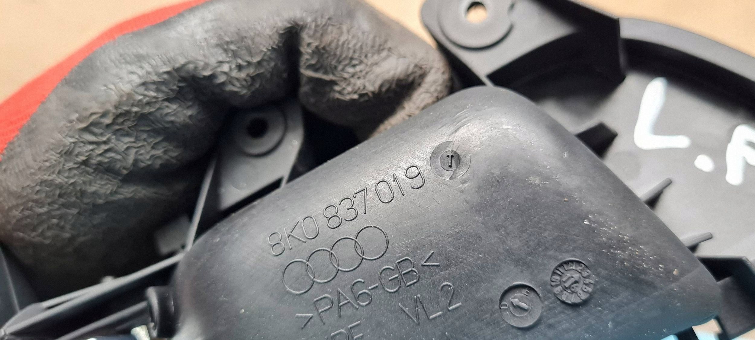 A5 8T LIFT handle left left front exterior 8K0837019 A4 B8 LIFT