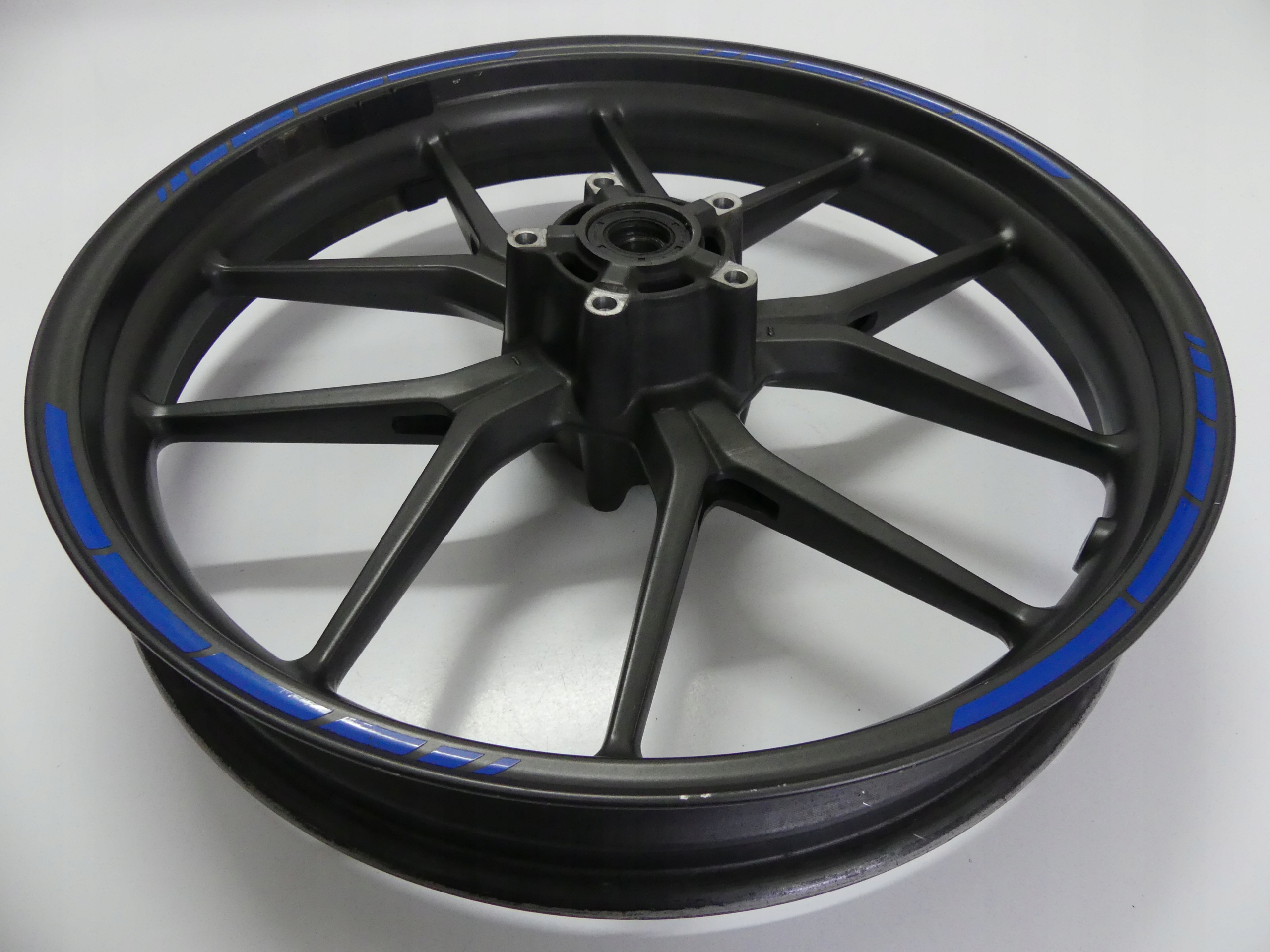 . FELGA PRZÓD 19 x 3.0 TRIUMPH TIGER 1200 1215 Producent felg Triumph