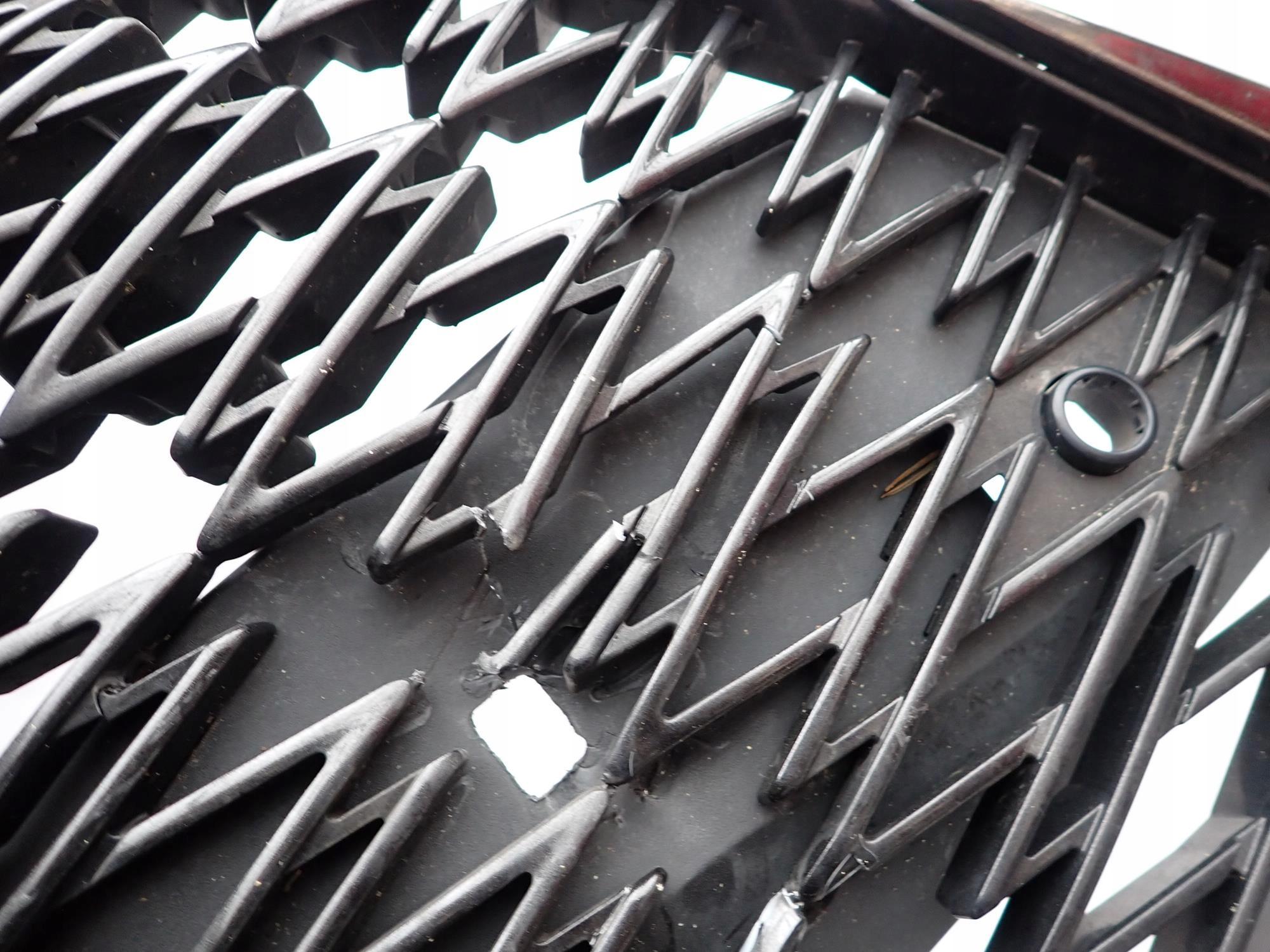 LEXUS UX F SPORT 18-> Grill Grill
