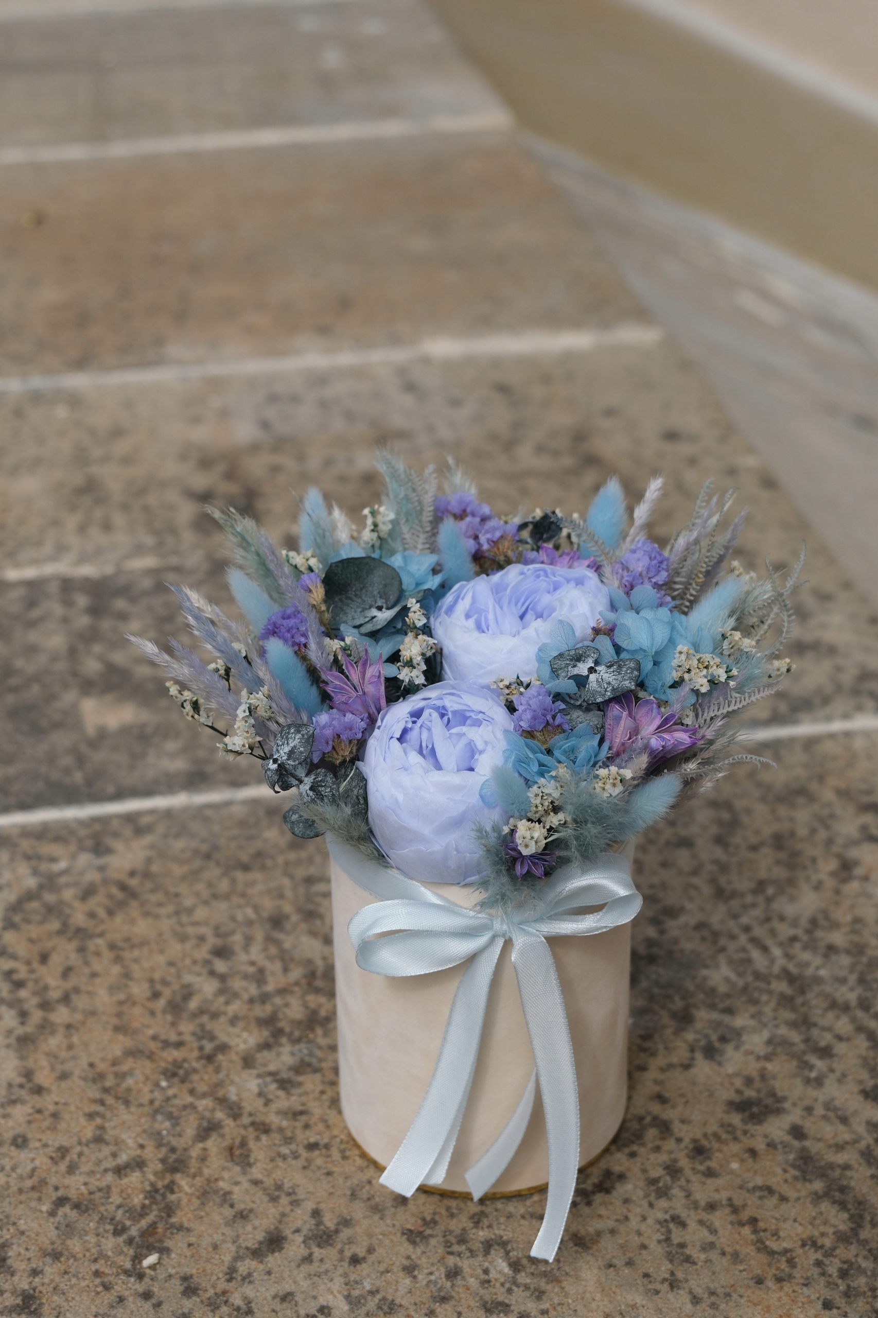 FlowerBox ako darček zo sušených kvetov, večná kytica, kvety v krabici