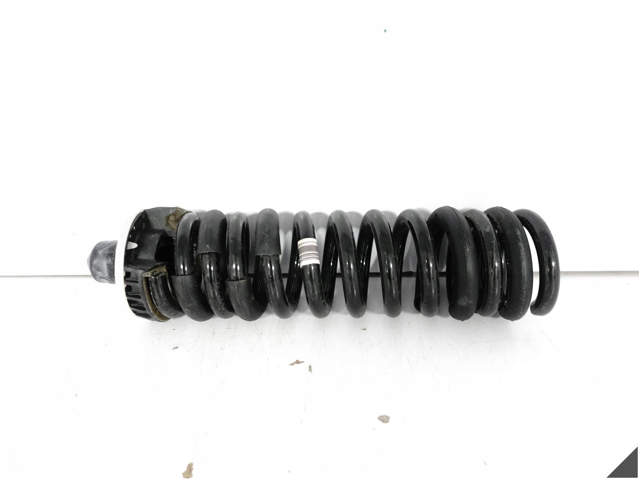 BMW M3 G80 G81 M2 G87 M4 G82 G83 spring springing rear part left = right
