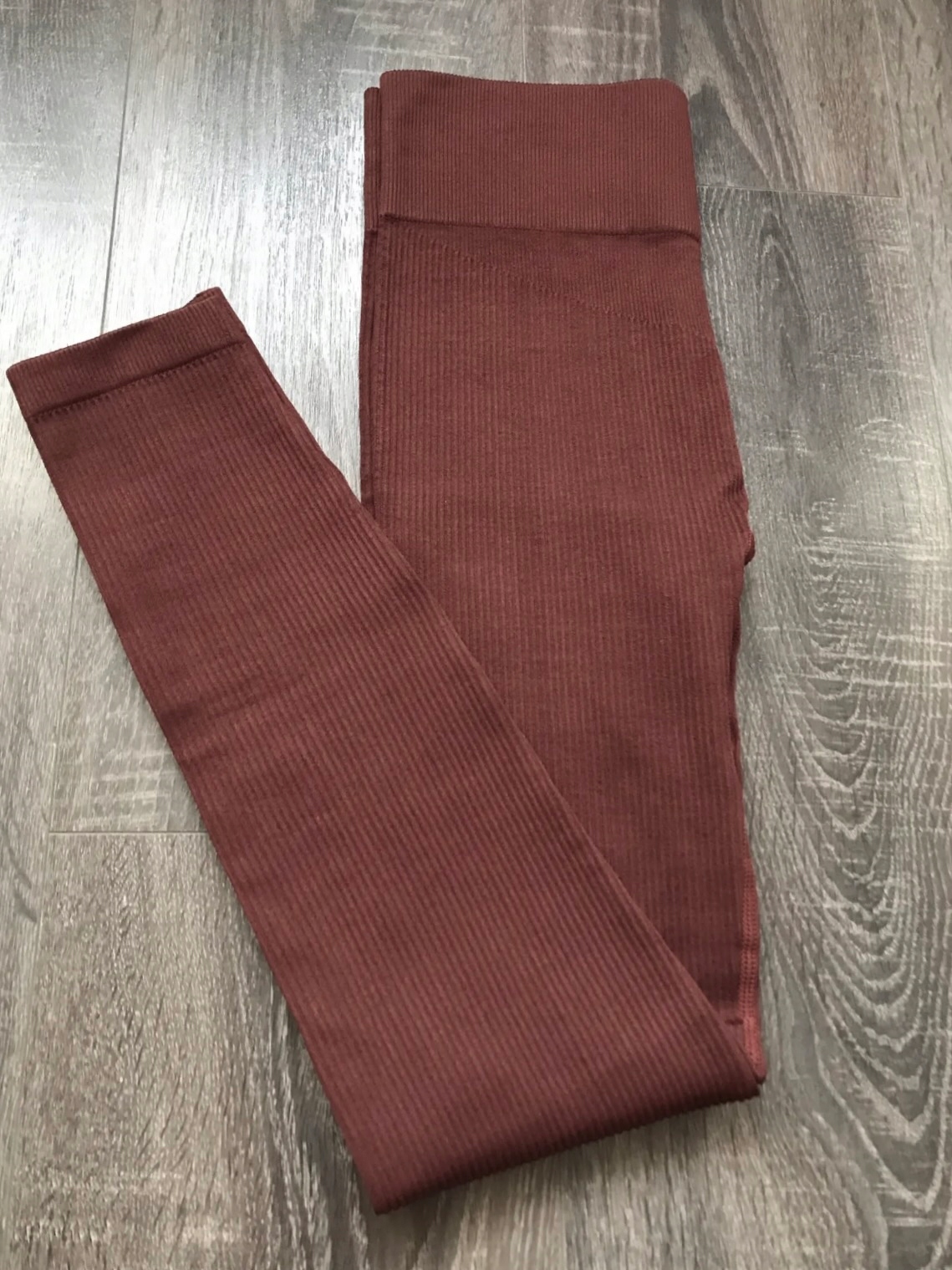 HIT! Legginsy prążkowane prążek BRĄZ M Rozmiar M