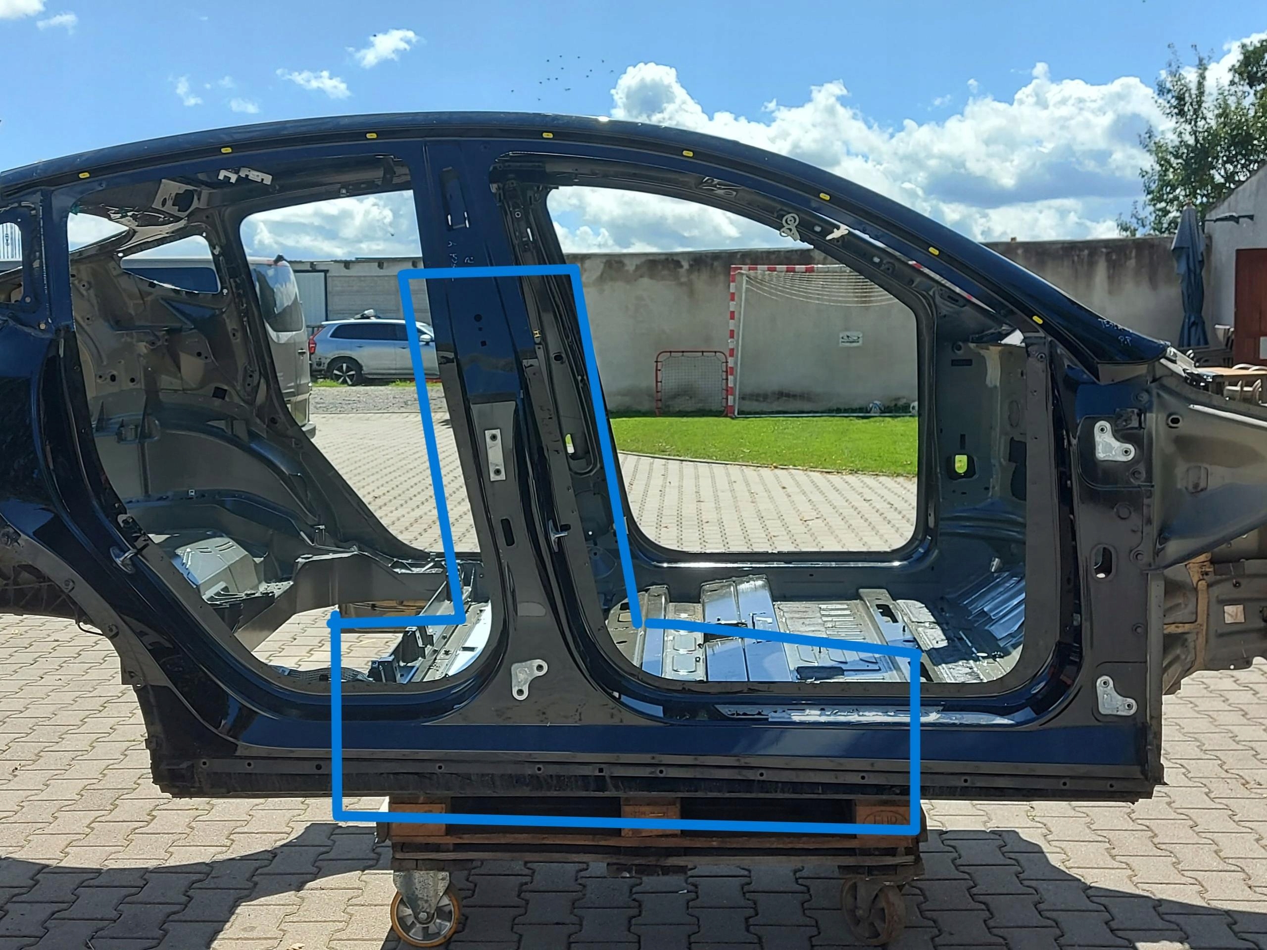 TESLA MODEL Y 2022r threshold pillar central b teslay,4664894