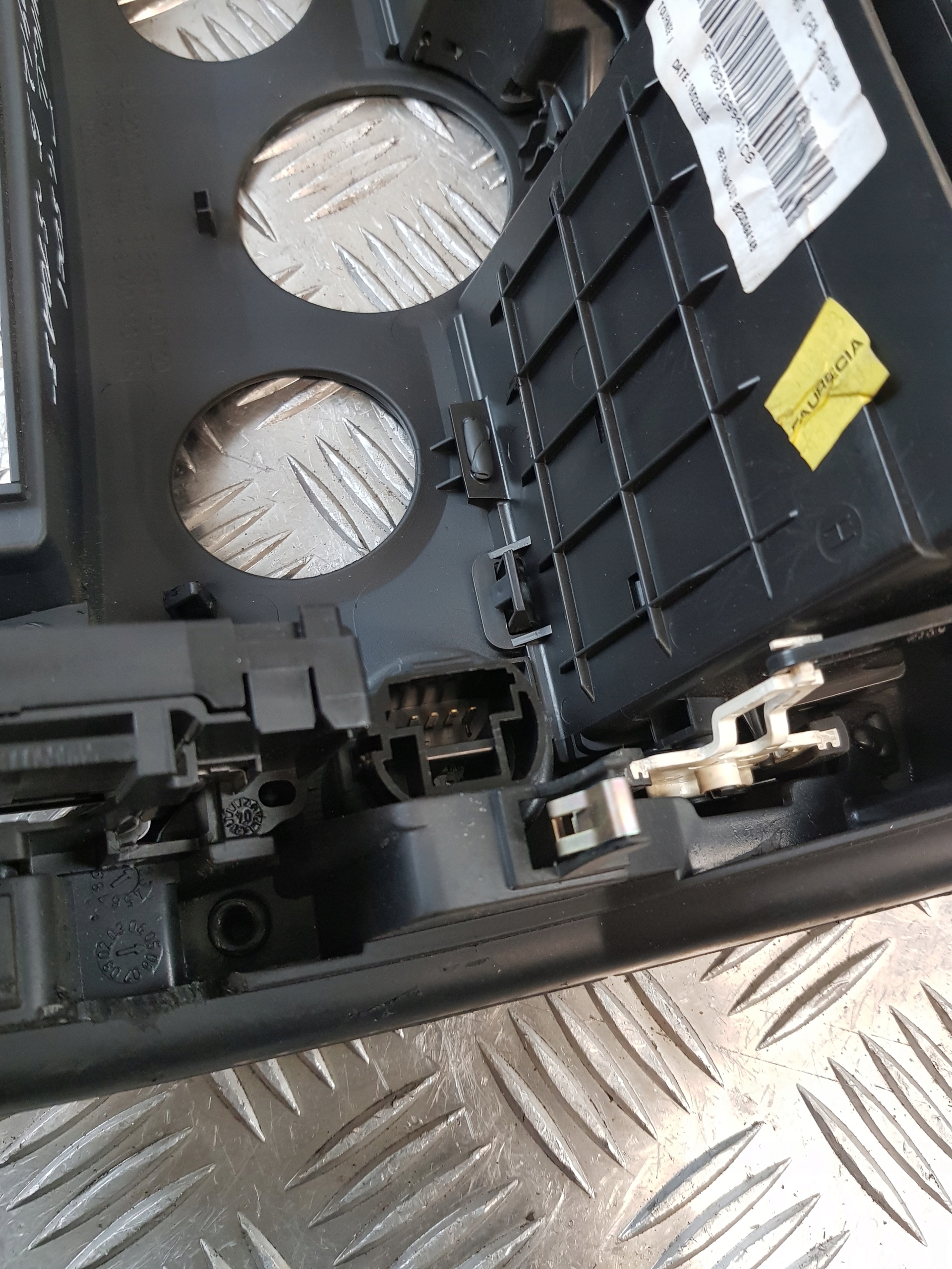 grid air conditioning devices central + card reader S118539002B SCENIC II 1.5DCI EU