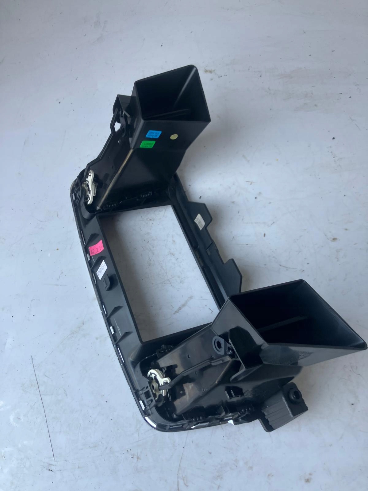 KRATKI air conditioning devices the centre frame navigation devices PEUGEOT 508