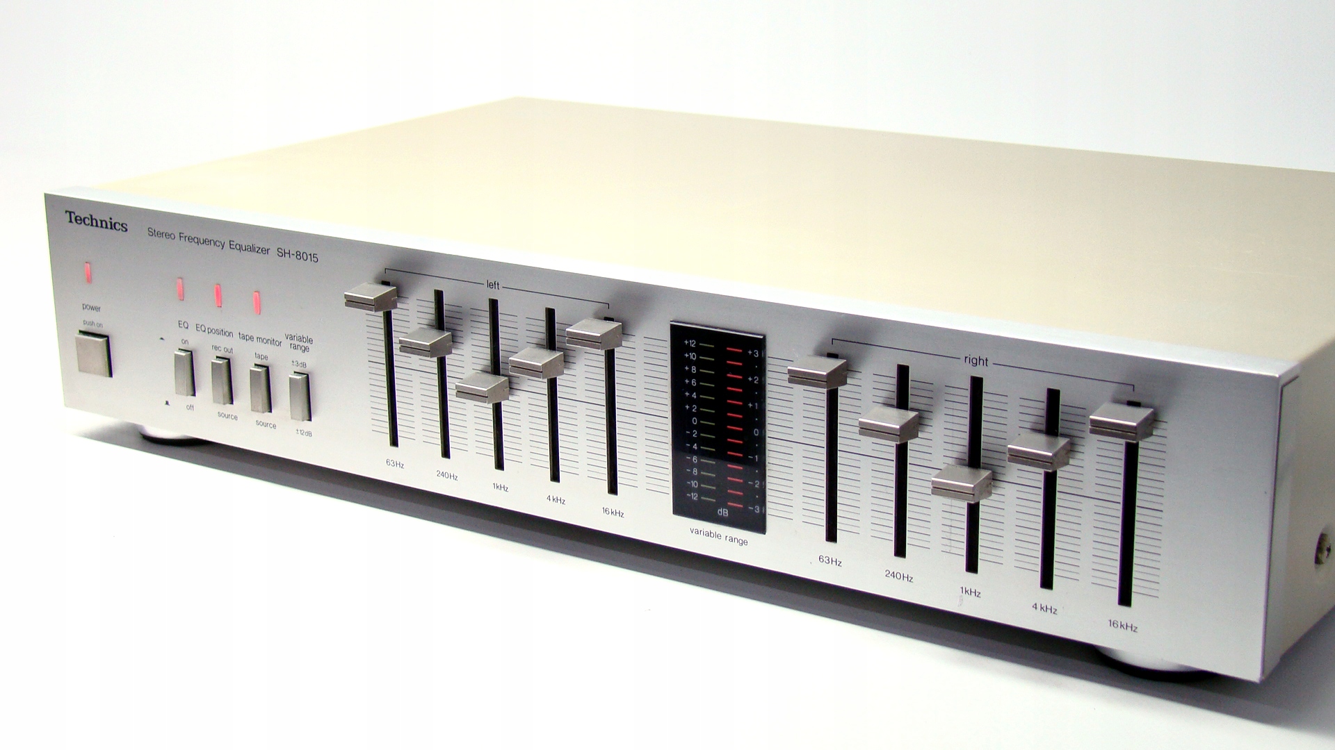 Zadbany piękny klasyk - korektor graficzny TECHNICS SH-8015