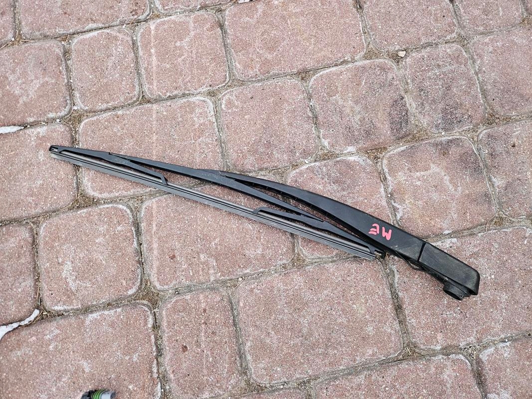 wiper rear part rear windows arm Opel Meriva B