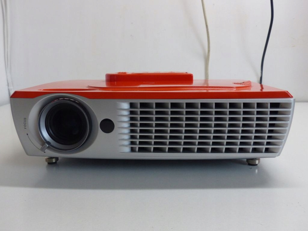 PROJEKTOR RZUTNIK Sahara 2000 ANSI HDMI KINO DOMOWE XBOX NATYWNA 1024x768 EAN (GTIN) 5499638698775