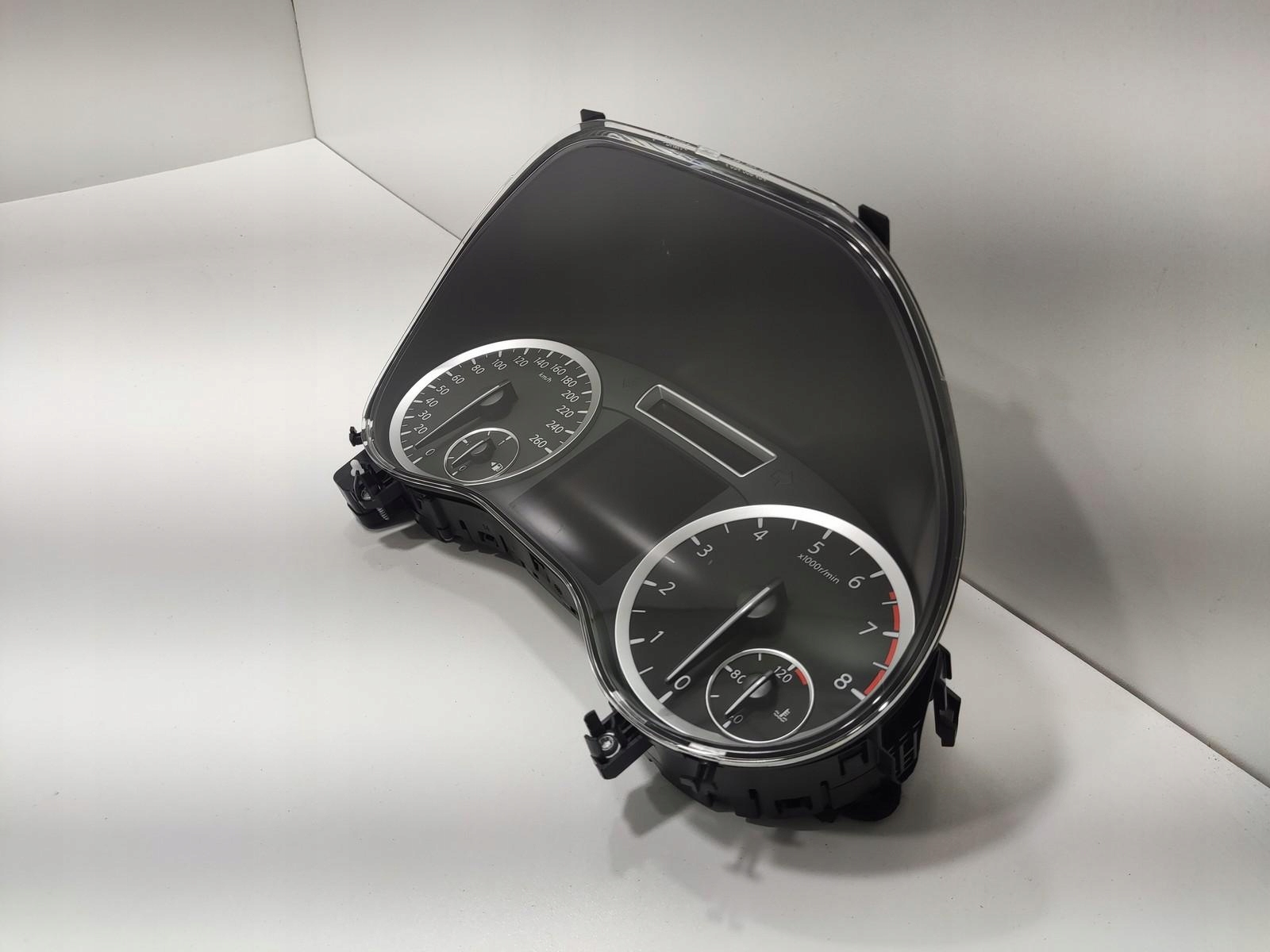 dials INFINITI Q30 1.6 CGI 2015-2020 A0919006601 EUROPA