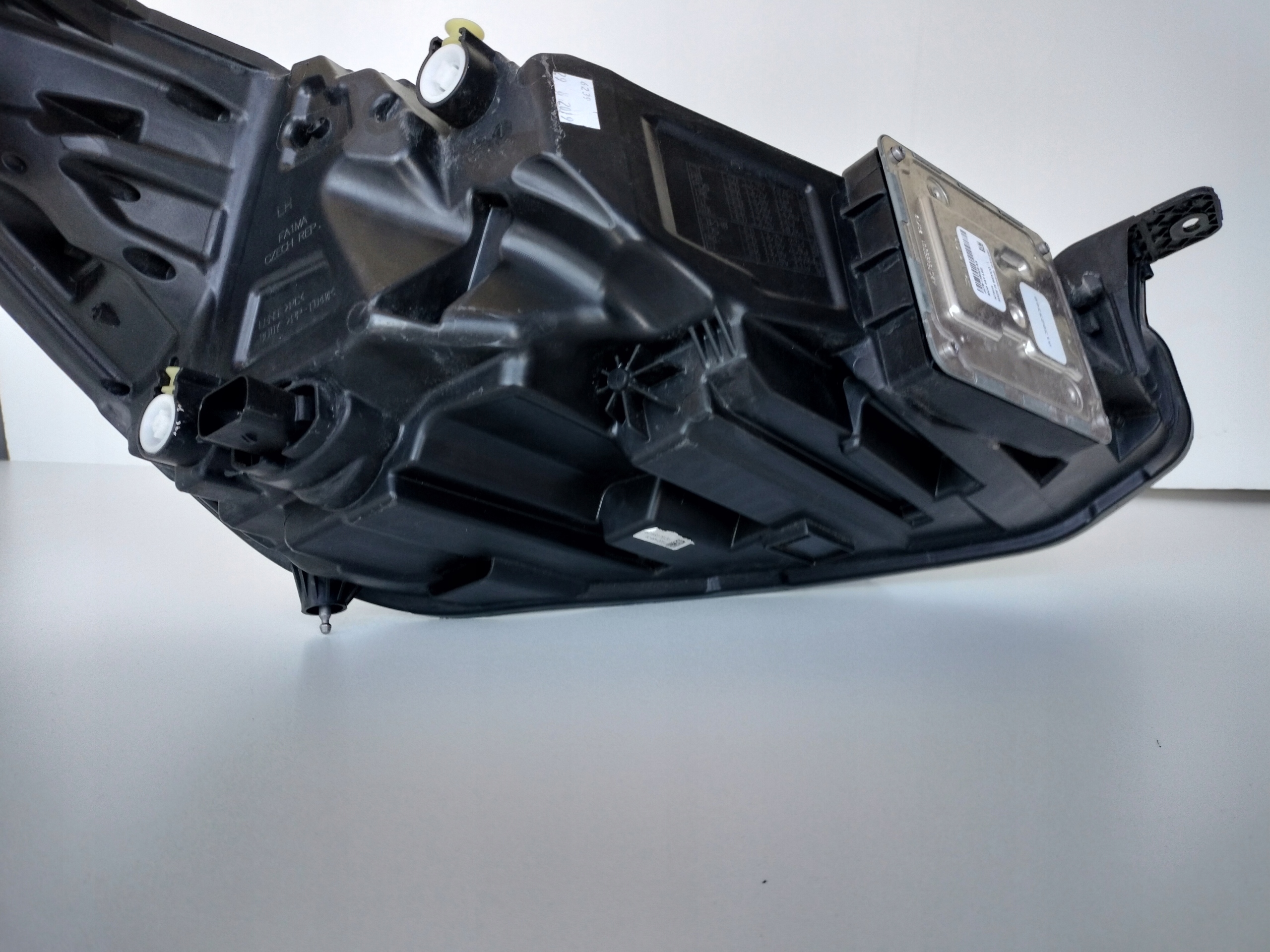 light left REFLEKTOR FORD FOCUS MK4 18- FULL LED