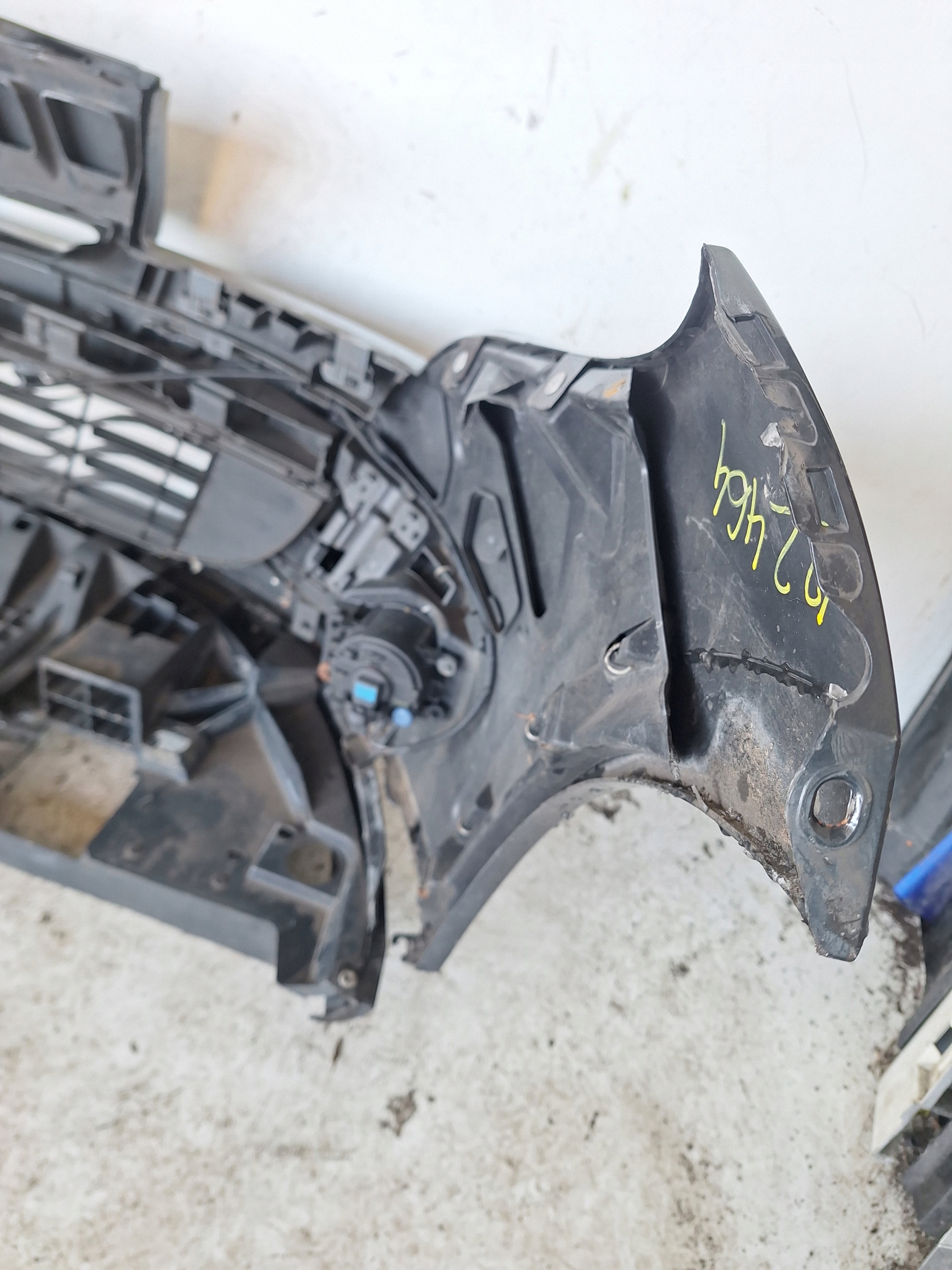 RENAULT MEGANE III 08-11 bumper