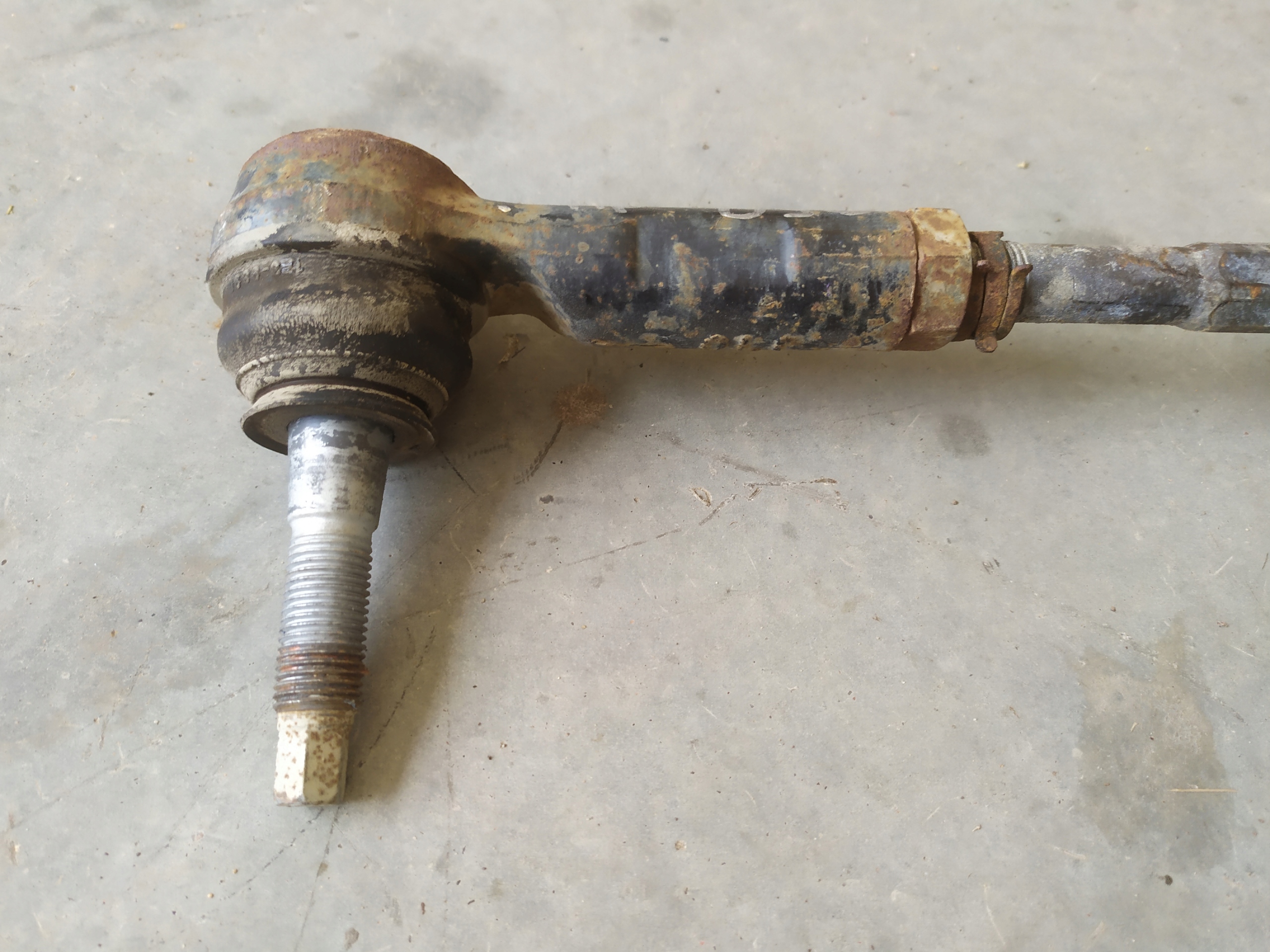 Dodge RAM 09-23 тяга рулевой наконечник америка